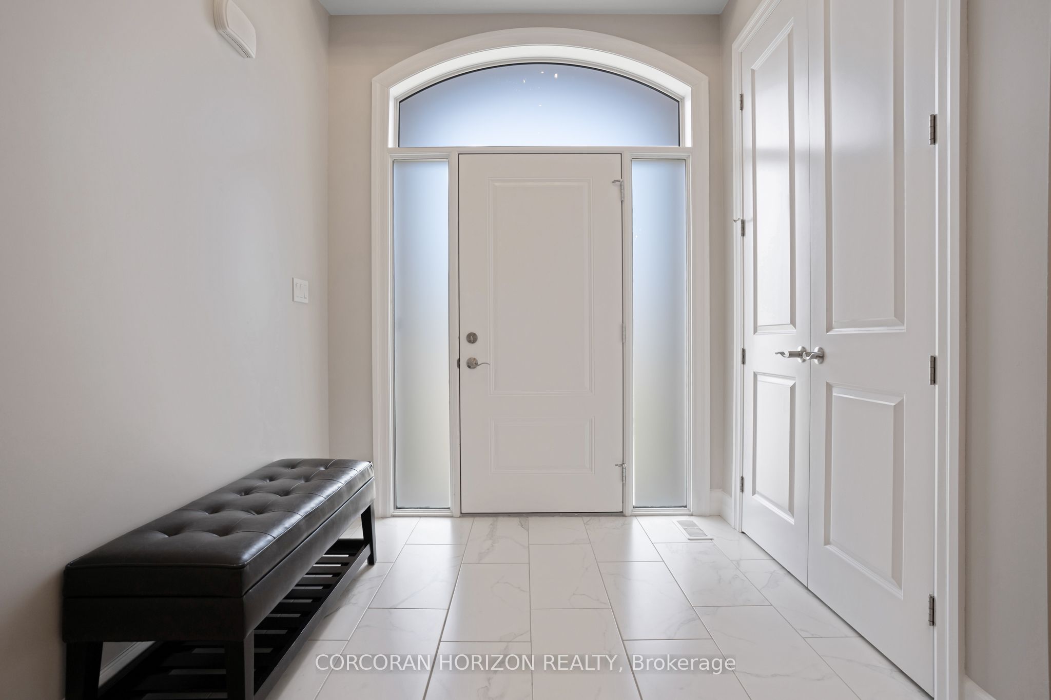 305 Blair Creek Drive, Kitchener, ON N2P 0G4 photo 4