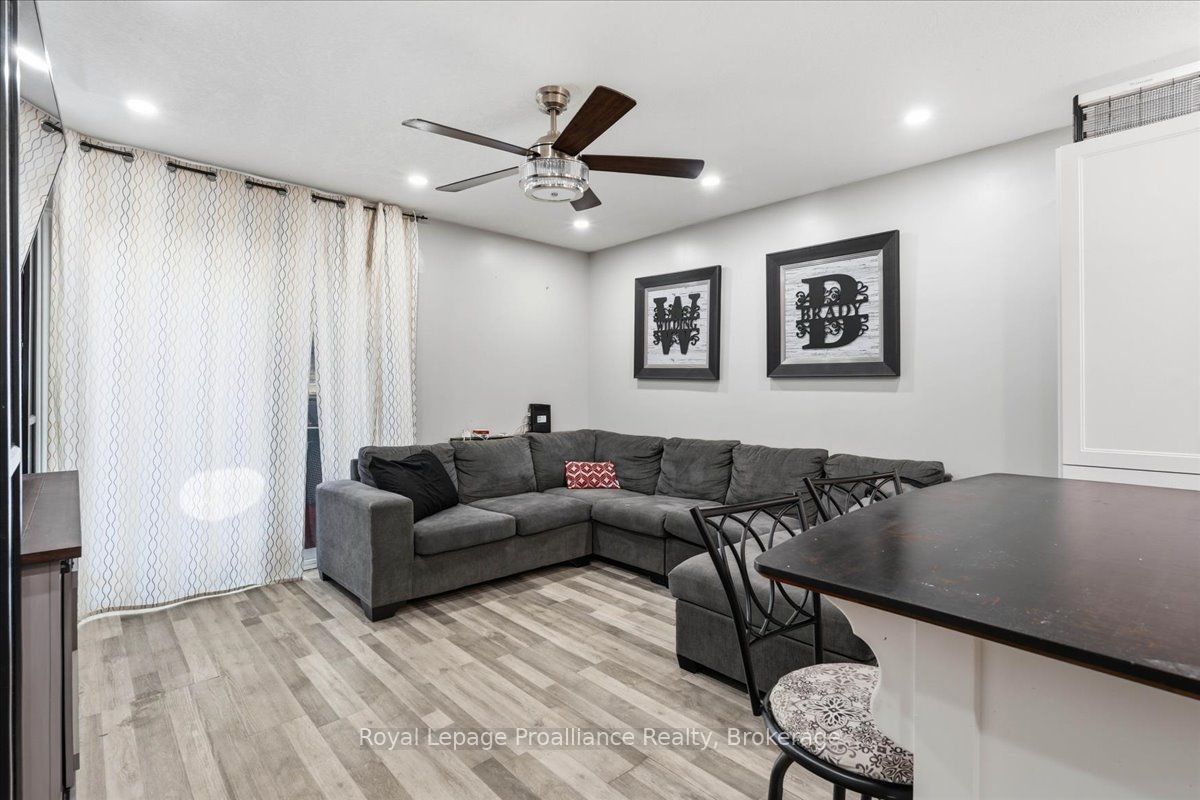 194 Haig Road 4, Belleville, ON K8N 0A8 photo 4