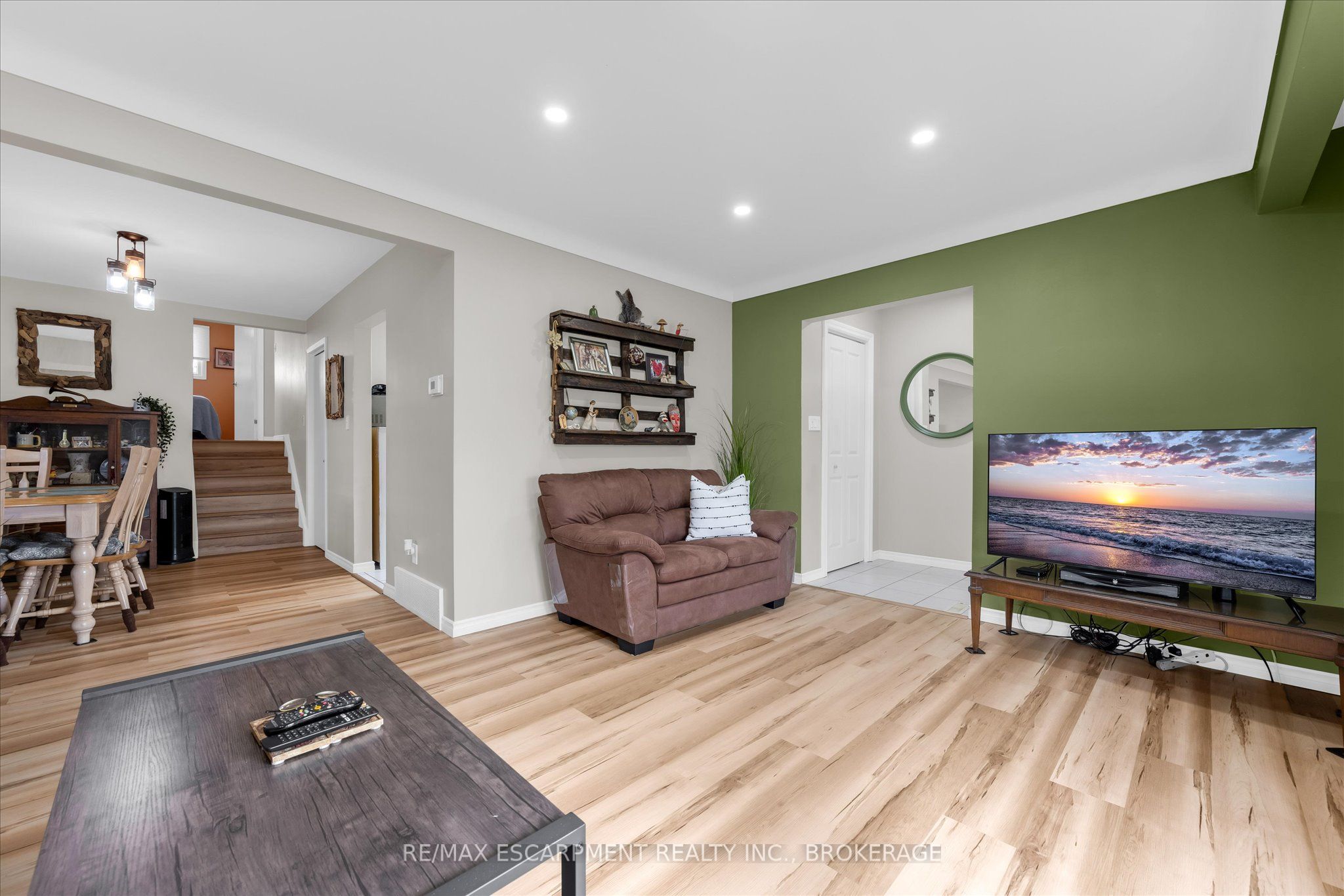 7506 Jubilee Drive, Niagara Falls, ON L2G 7J5 photo 5
