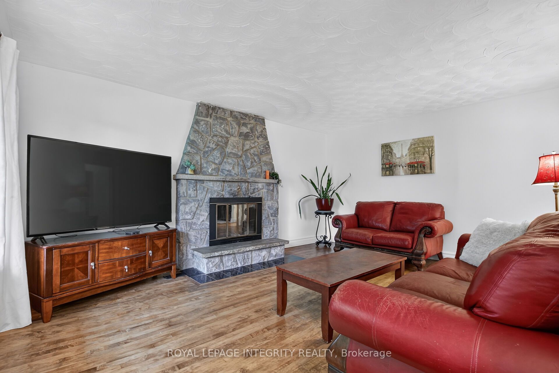 333 Charron Street, Clarence-Rockland, ON K4K 1B2 photo 5