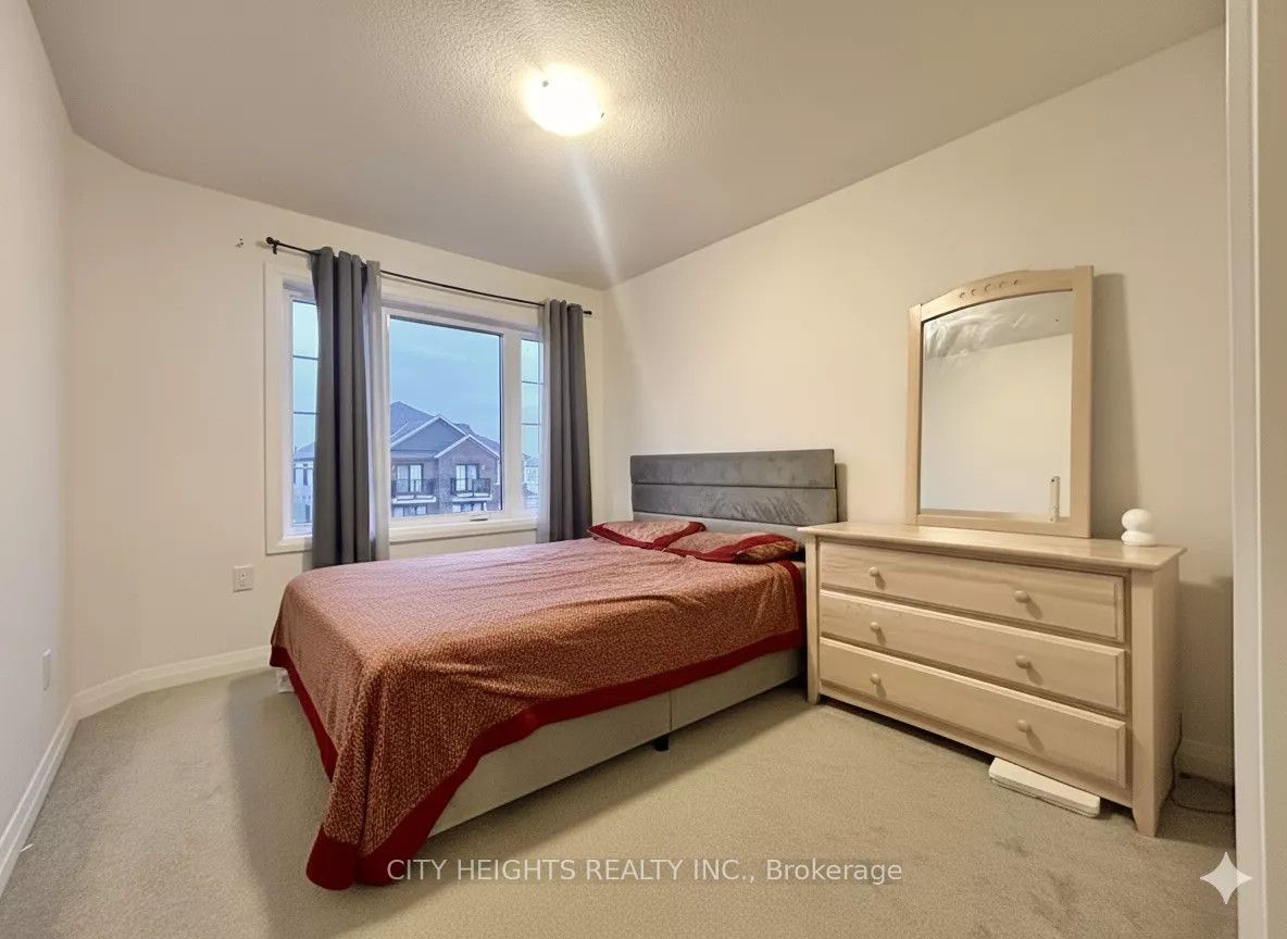90 Norwich Crescent, Haldimand, ON N3W 0J5 photo 4