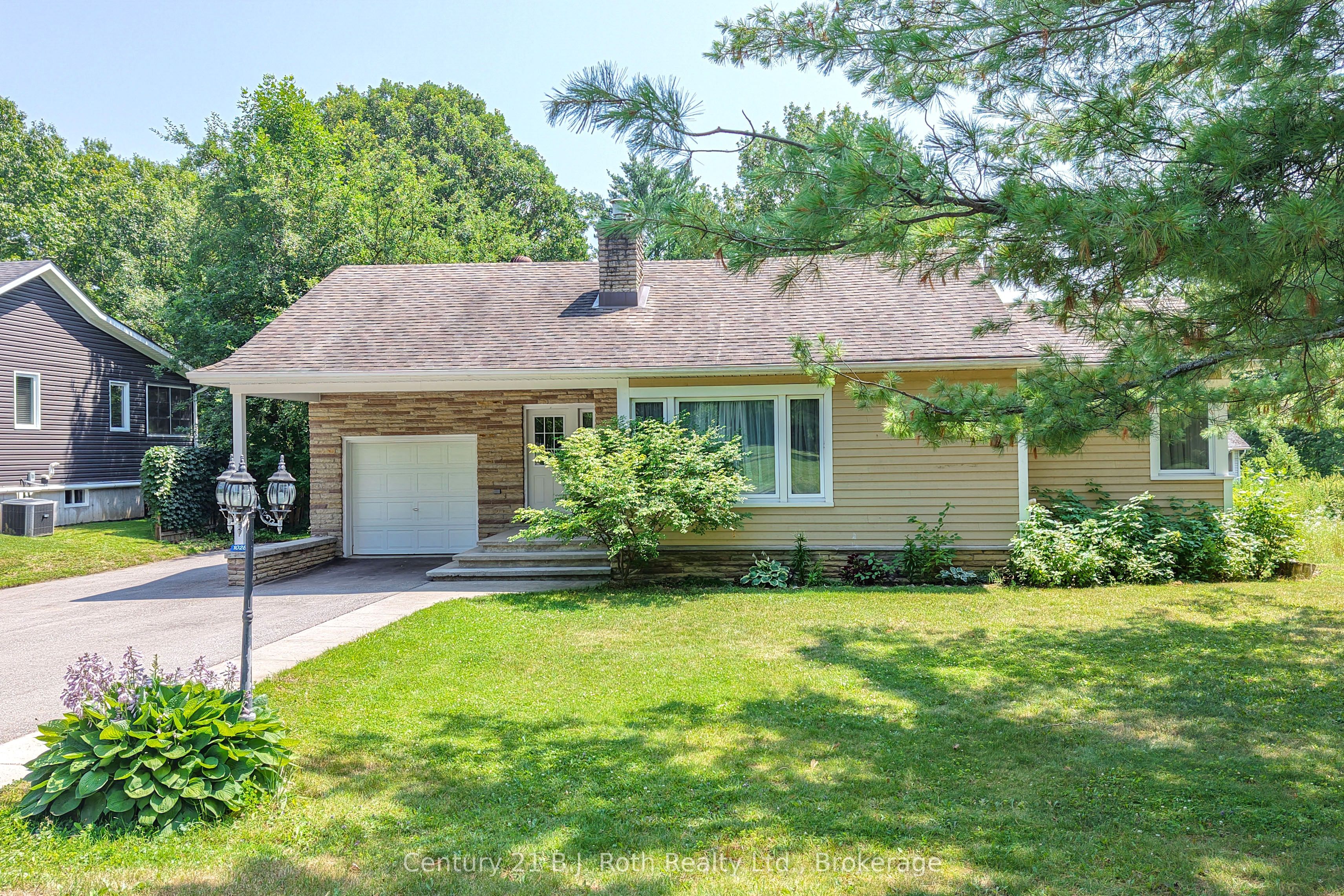 1028 Cowbell Lane, Gravenhurst, ON P0E 1N0 photo 3