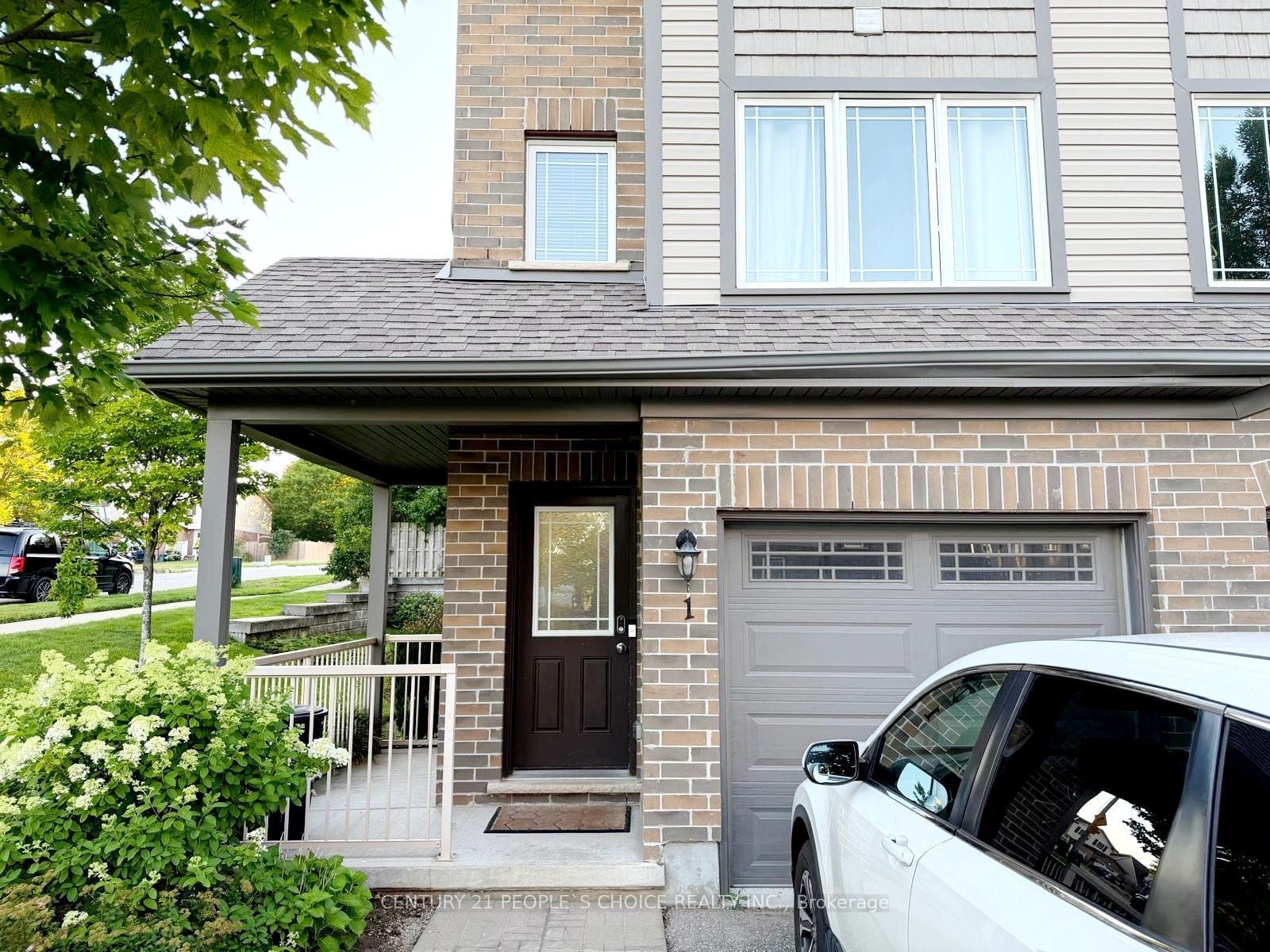 12 Poplar Drive 1, Cambridge, ON N3C 0G4