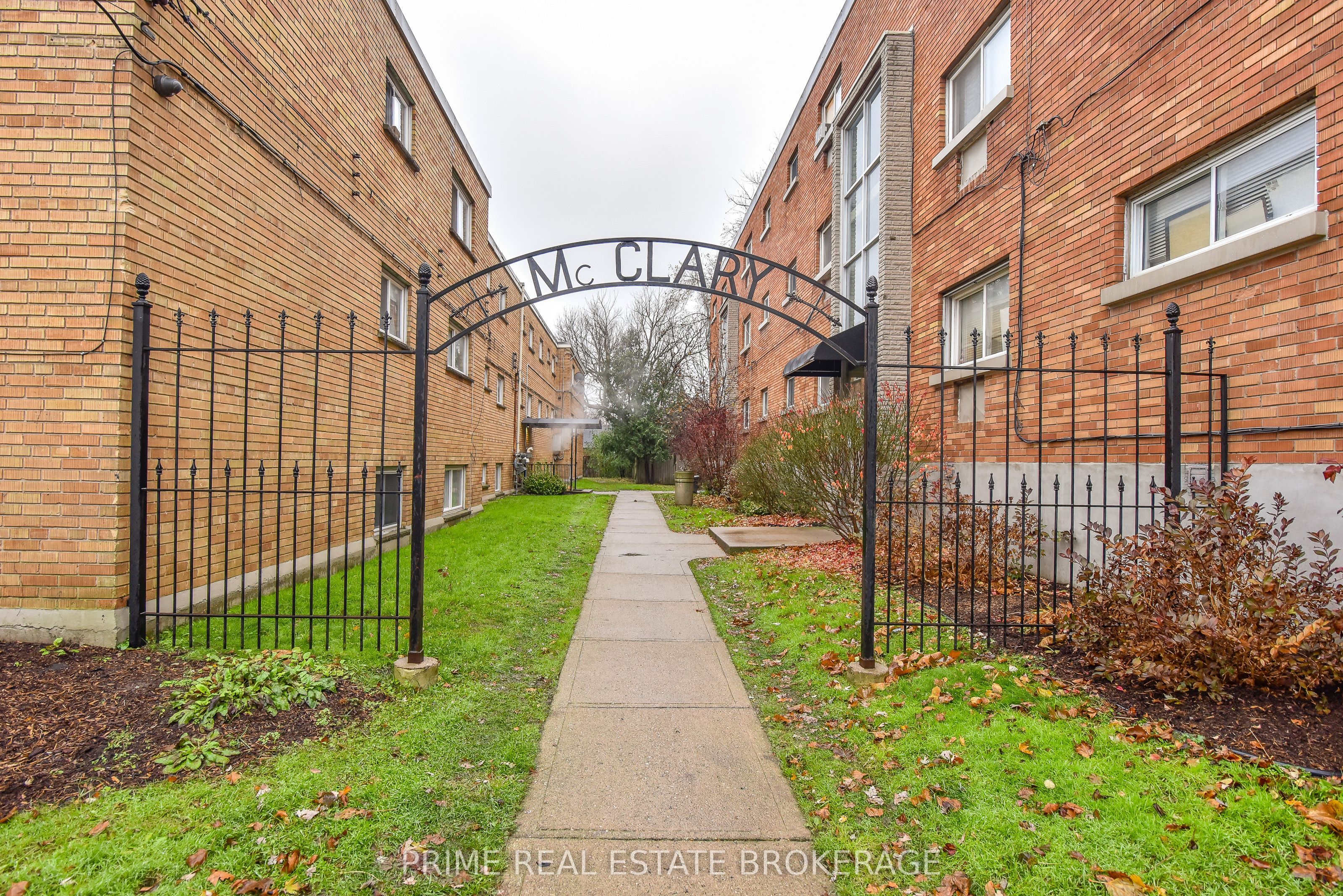 23 McClary Avenue 1, London South, ON N6C 1P6