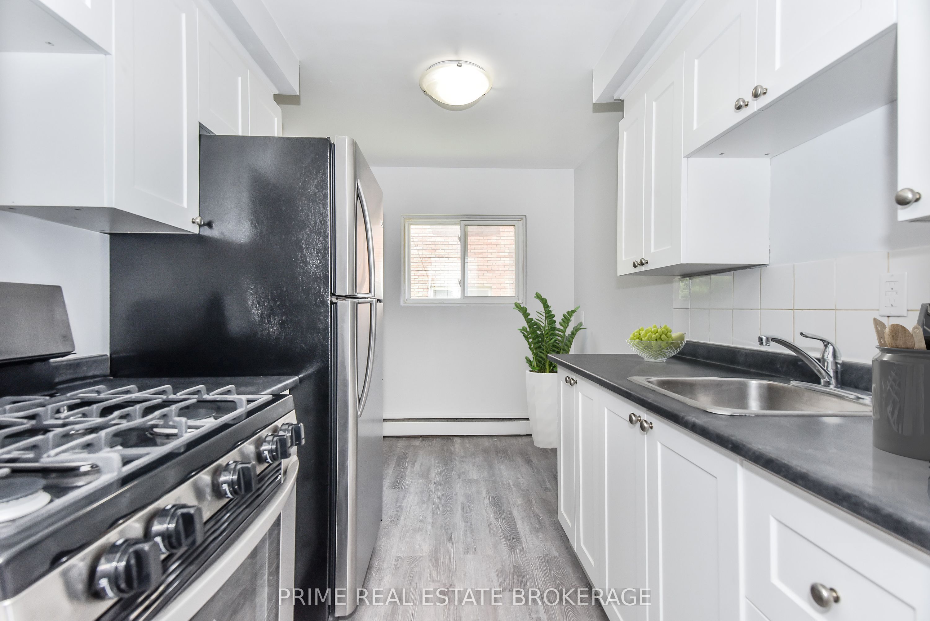 23 McClary Avenue 1, London South, ON N6C 1P6 photo 5