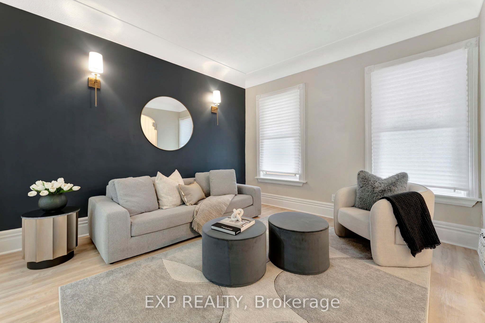 142 Sanford Avenue N, Hamilton, ON L8L 5Z5