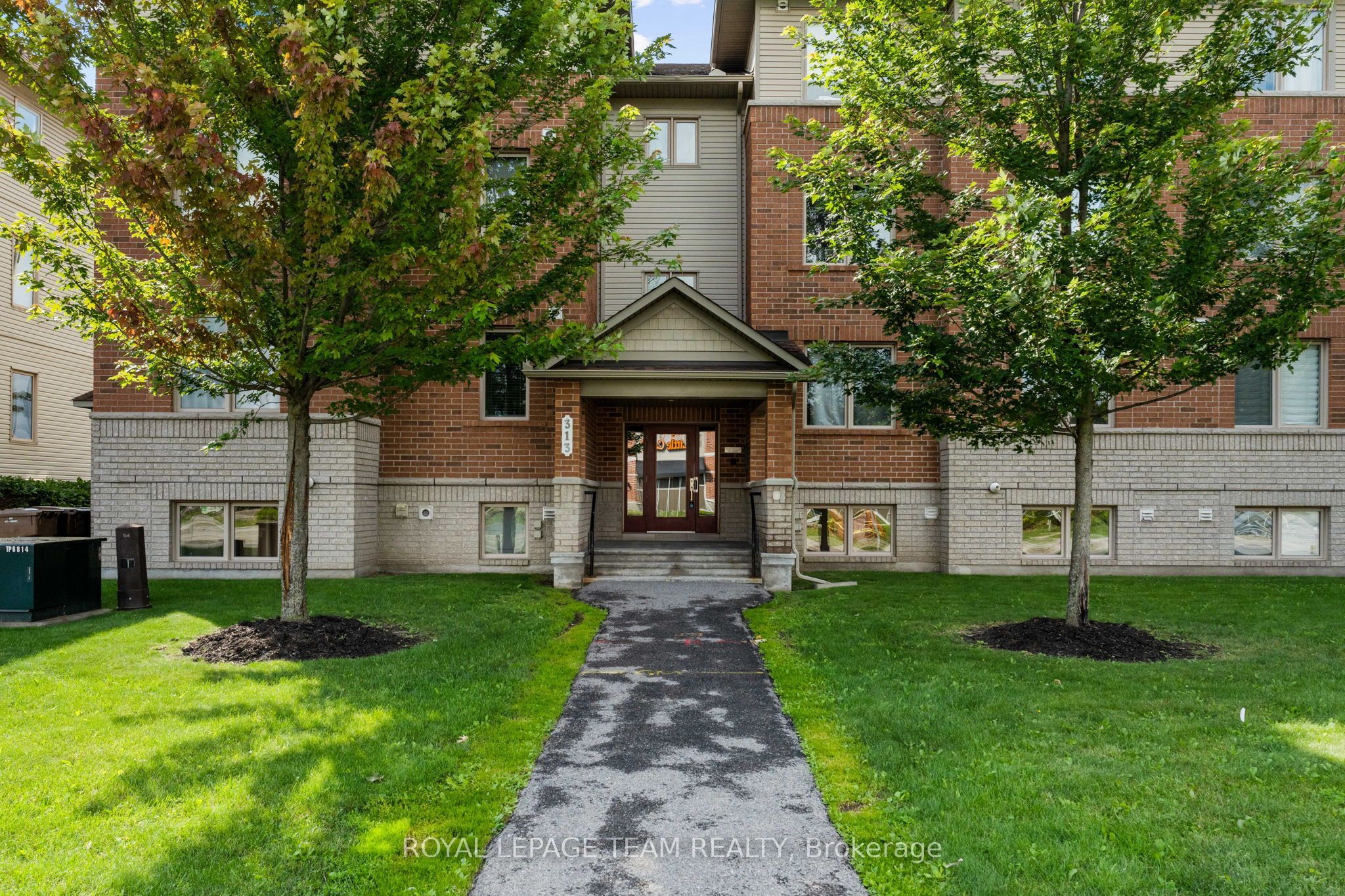 313 Cresthaven Drive 2, Barrhaven, ON K2G 4R5 photo 4