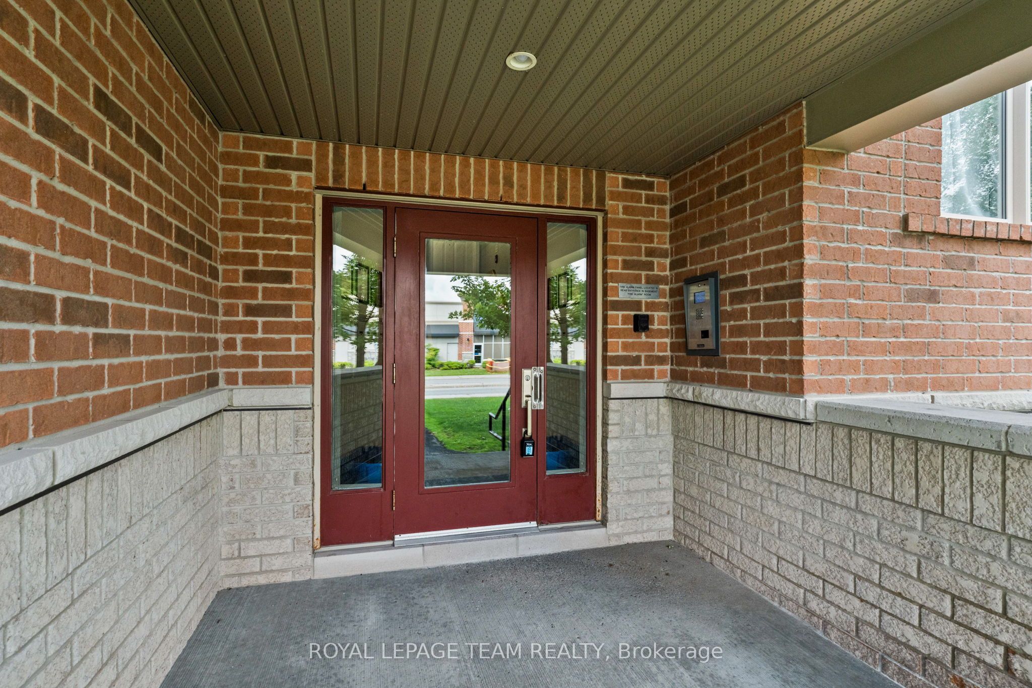 313 Cresthaven Drive 2, Barrhaven, ON K2G 4R5 photo 5