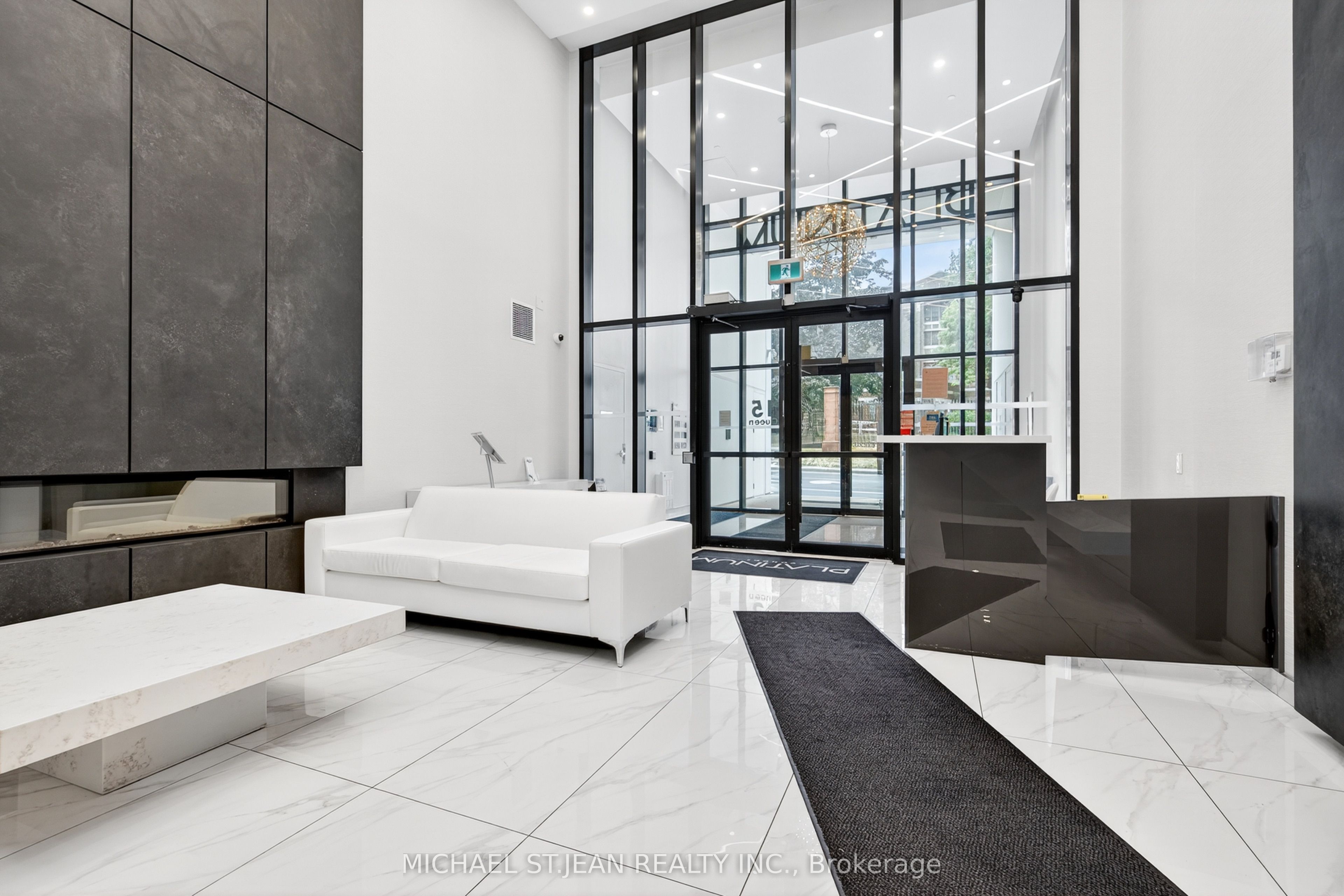 15 Queen Street S 1302, Hamilton, ON L8P 0C6 photo 4