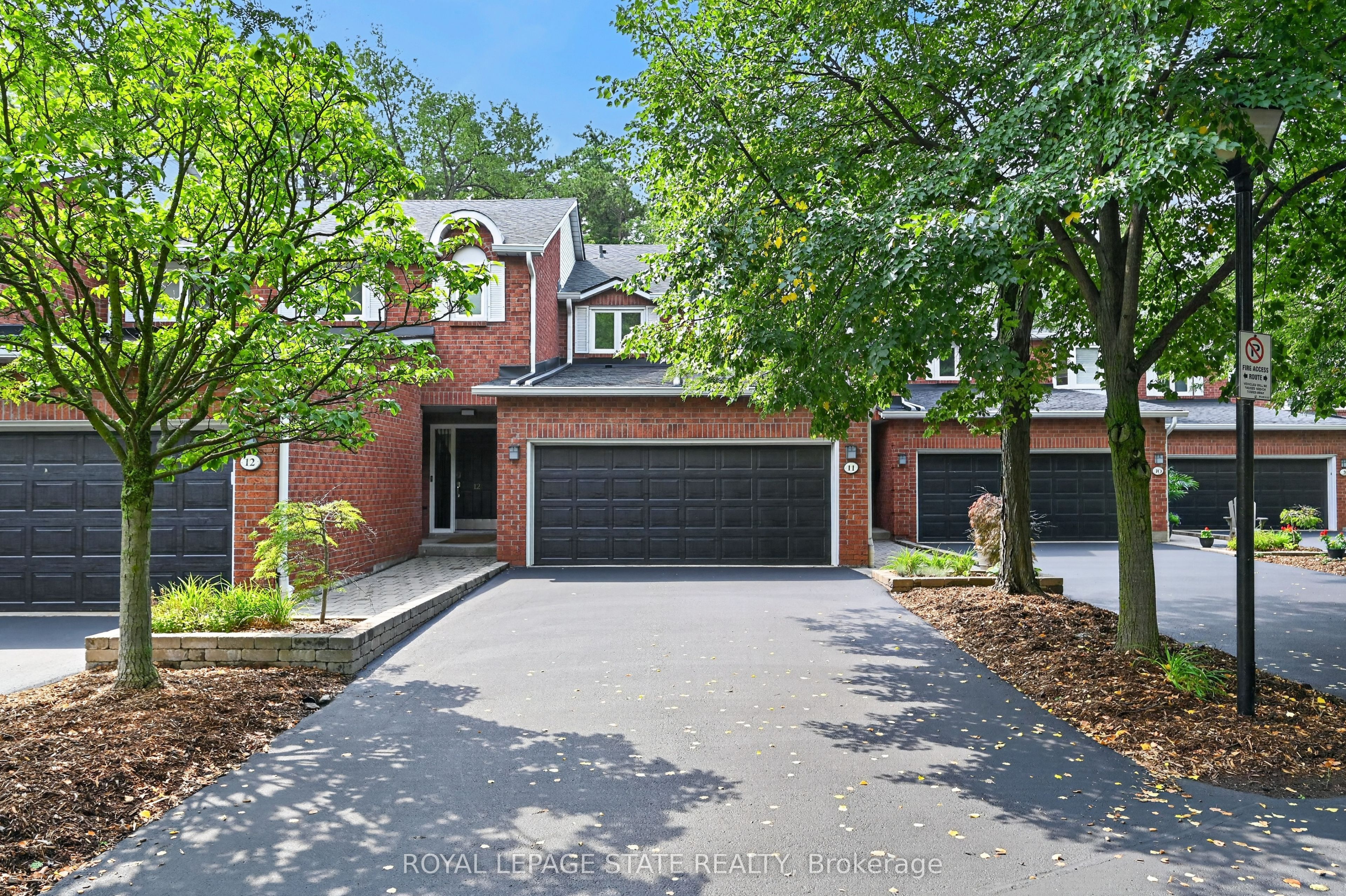 151 Mcniven Road 11, Hamilton, ON L9G 4S7 photo 2