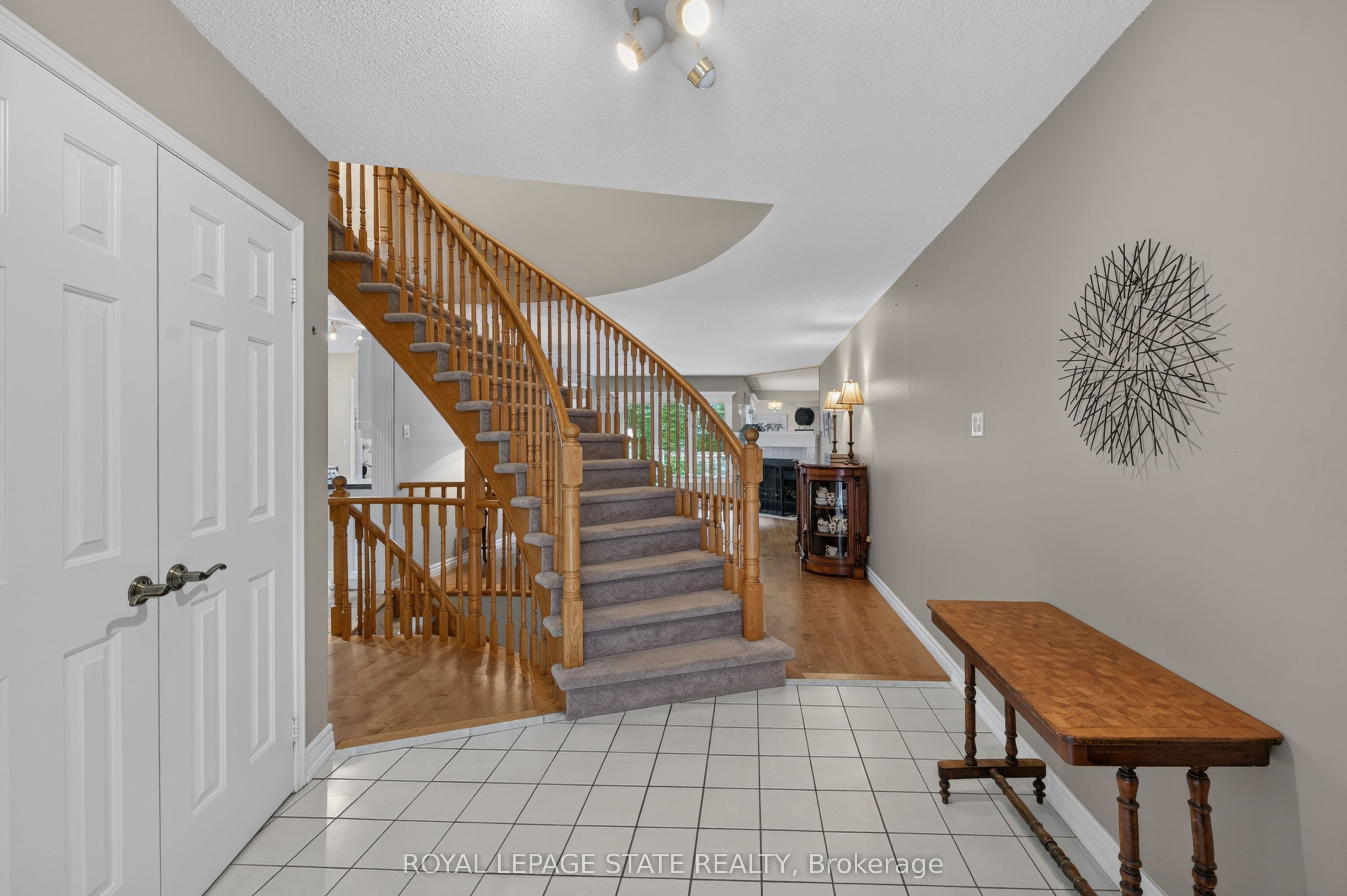 151 Mcniven Road 11, Hamilton, ON L9G 4S7 photo 3