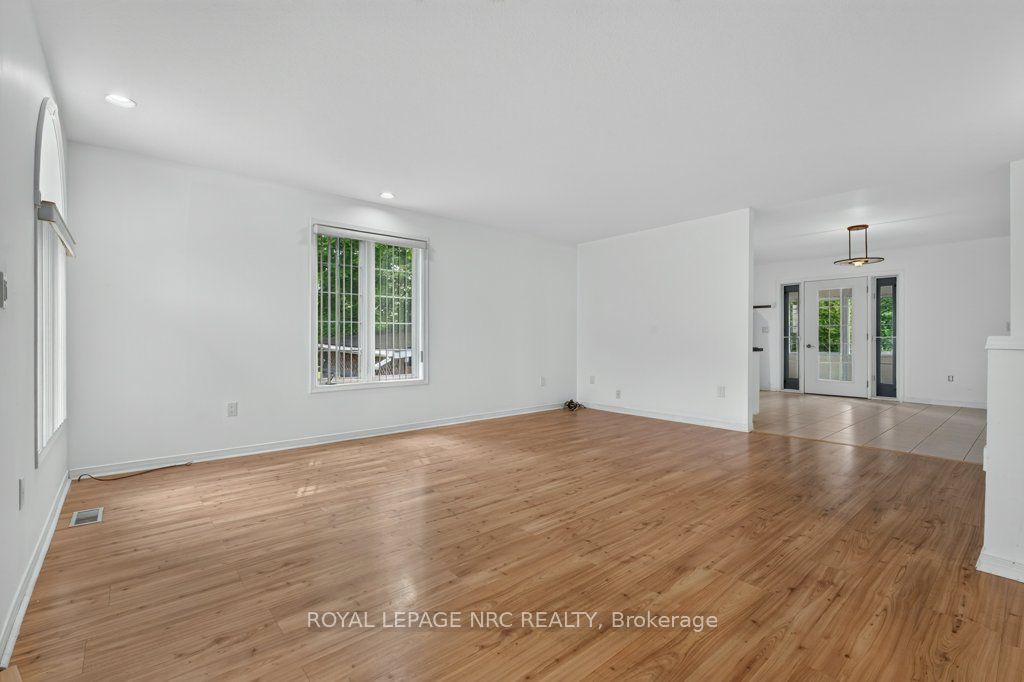49 Balsam Street, Welland, ON L3C 7H2 photo 5