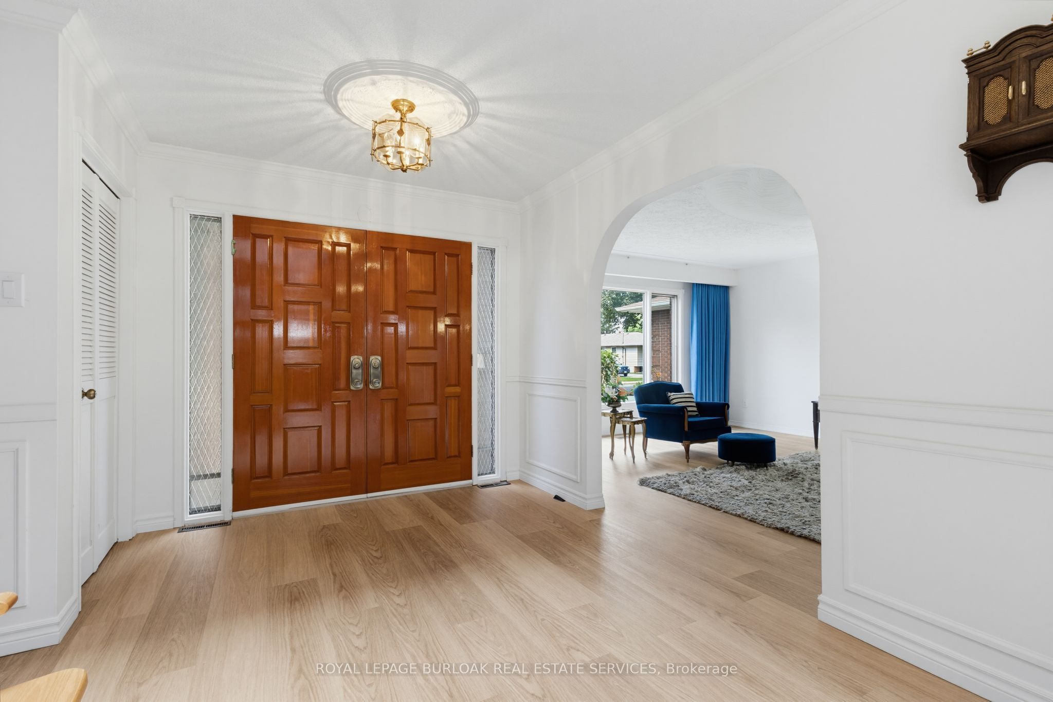 87 Regent Avenue, Hamilton, ON L9B 1T1 photo 4