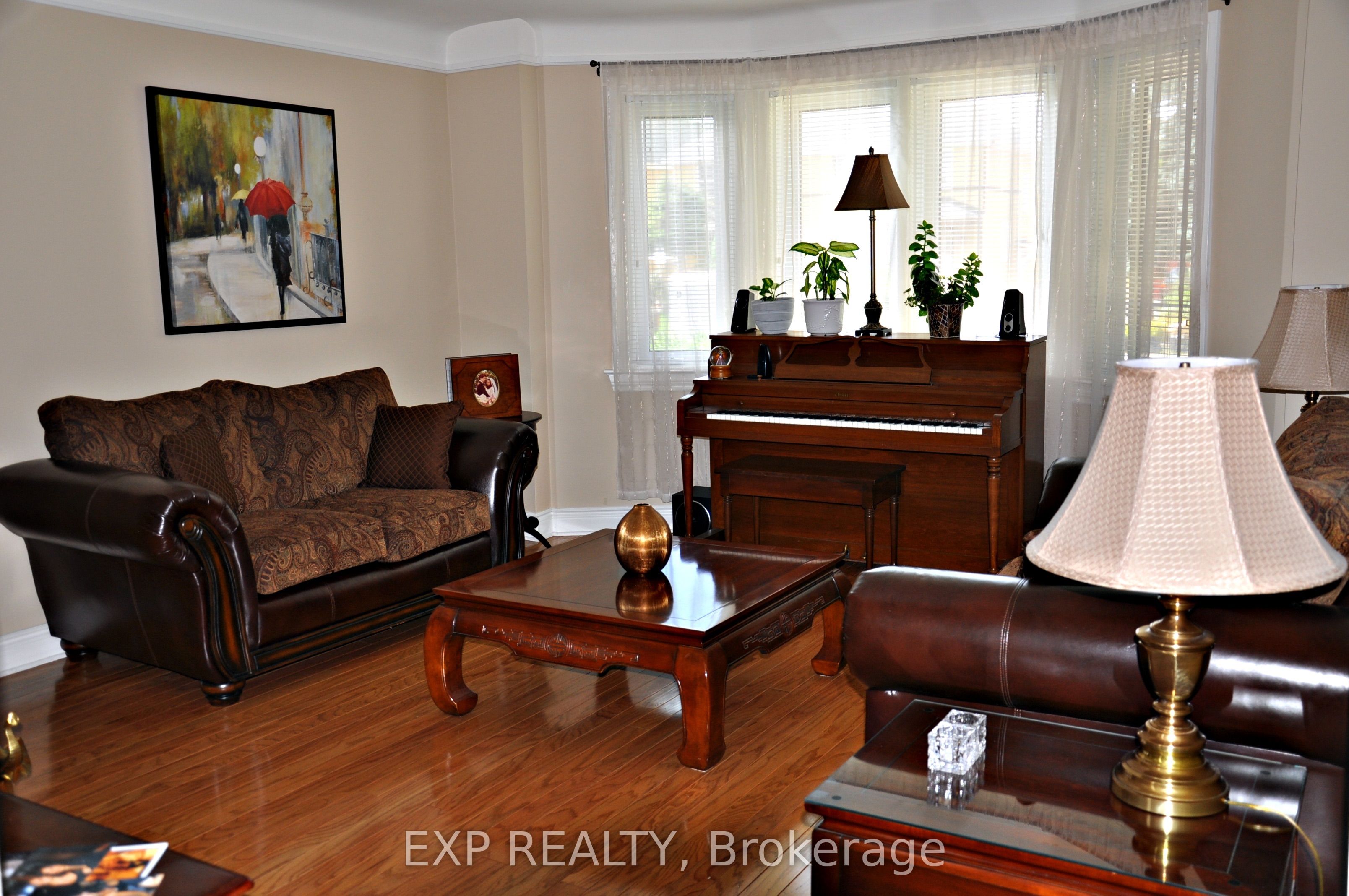 167 Bayswater Avenue, West Centre Town, ON K1Y 2G4