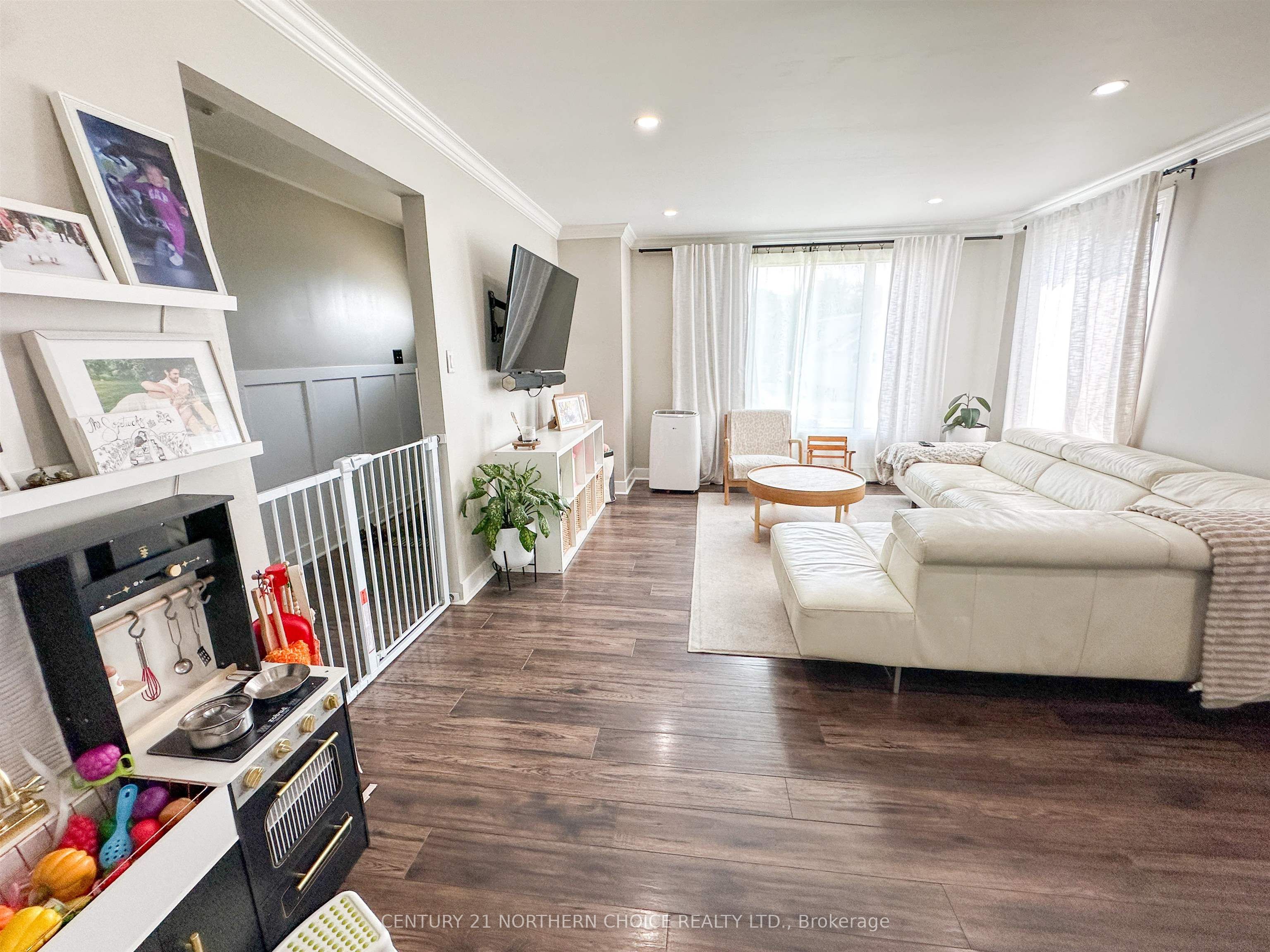 73 Dickenson Road, Red Lake, ON P0V 1C0 photo 4