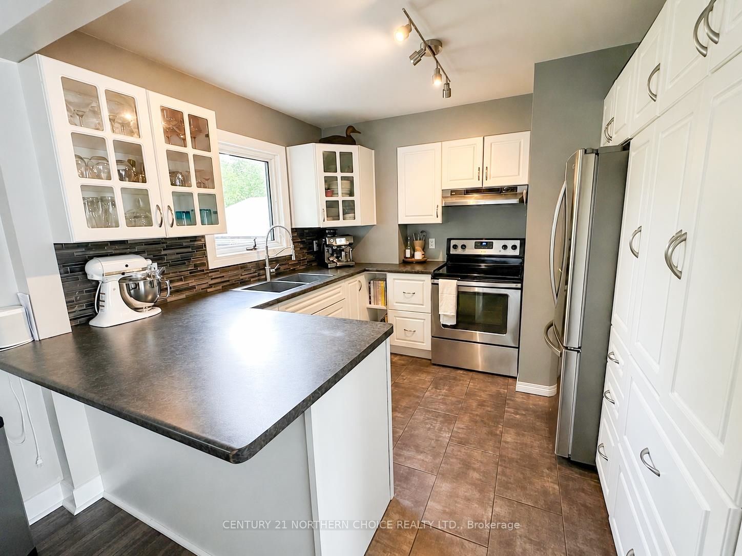 73 Dickenson Road, Red Lake, ON P0V 1C0 photo 5
