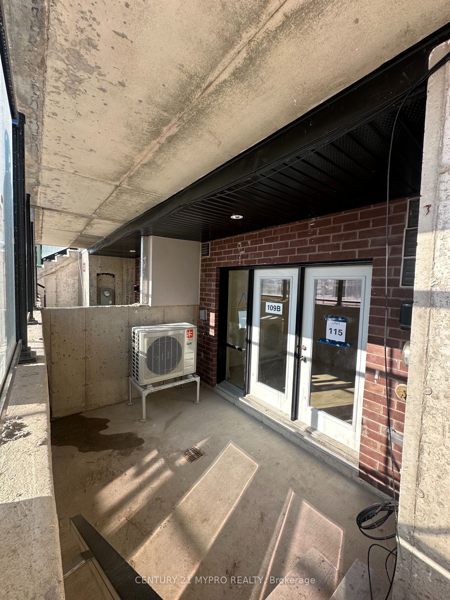 16 Melbourne Avenue 109B, St. Catharines, ON L2P 3J8 photo 2