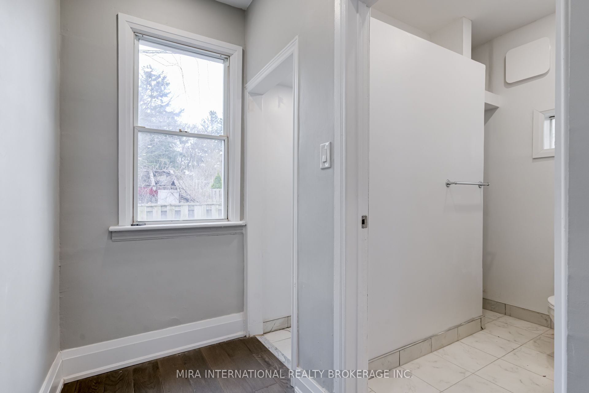 495 Ferguson Avenue N B, Hamilton, ON L8L 4Z4 photo 5