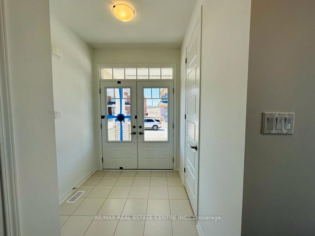 219 Histand Trail, Kitchener, ON N2R 0S3 photo 5