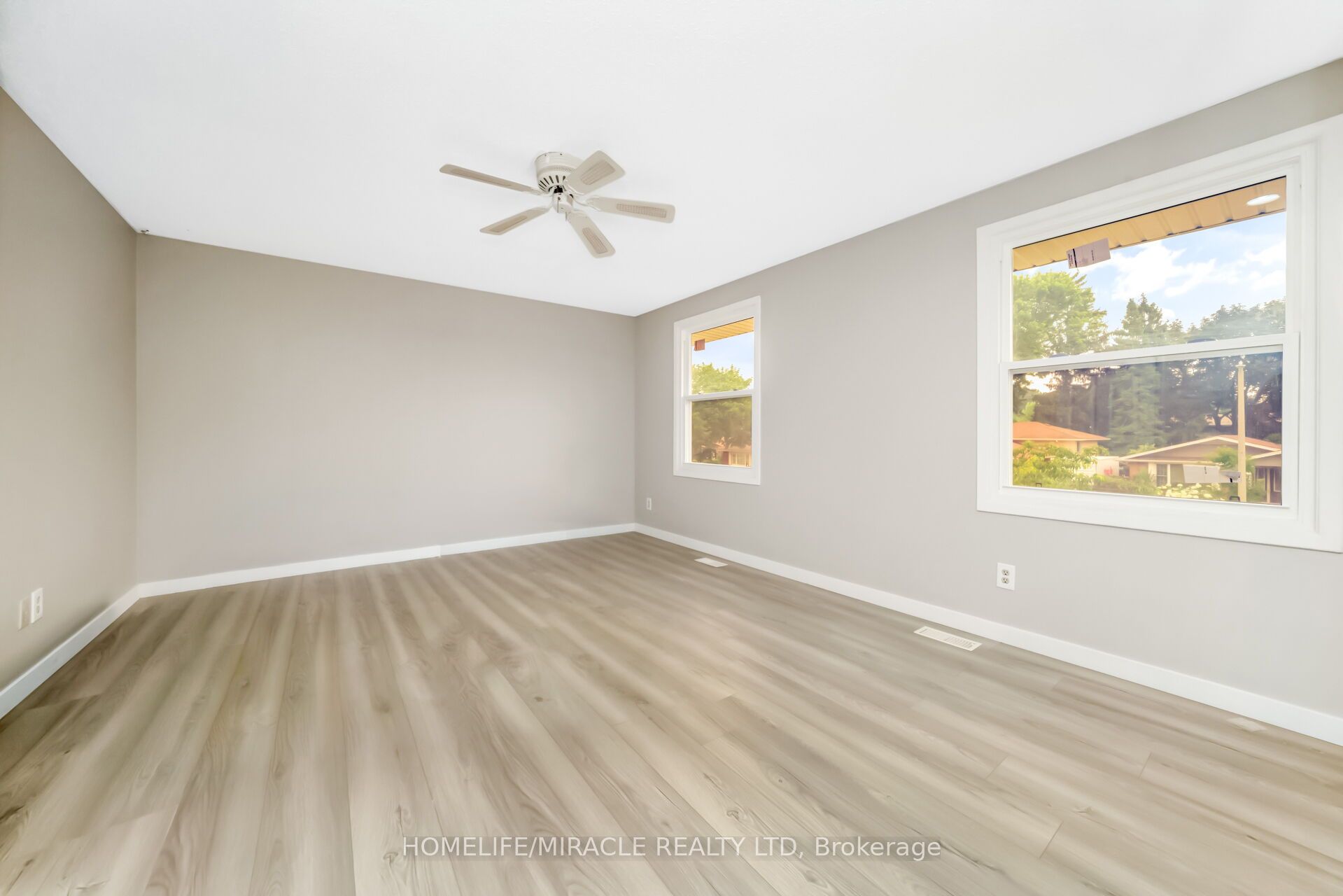 53 Burns Drive, Guelph, ON N1H 6V8 photo 5