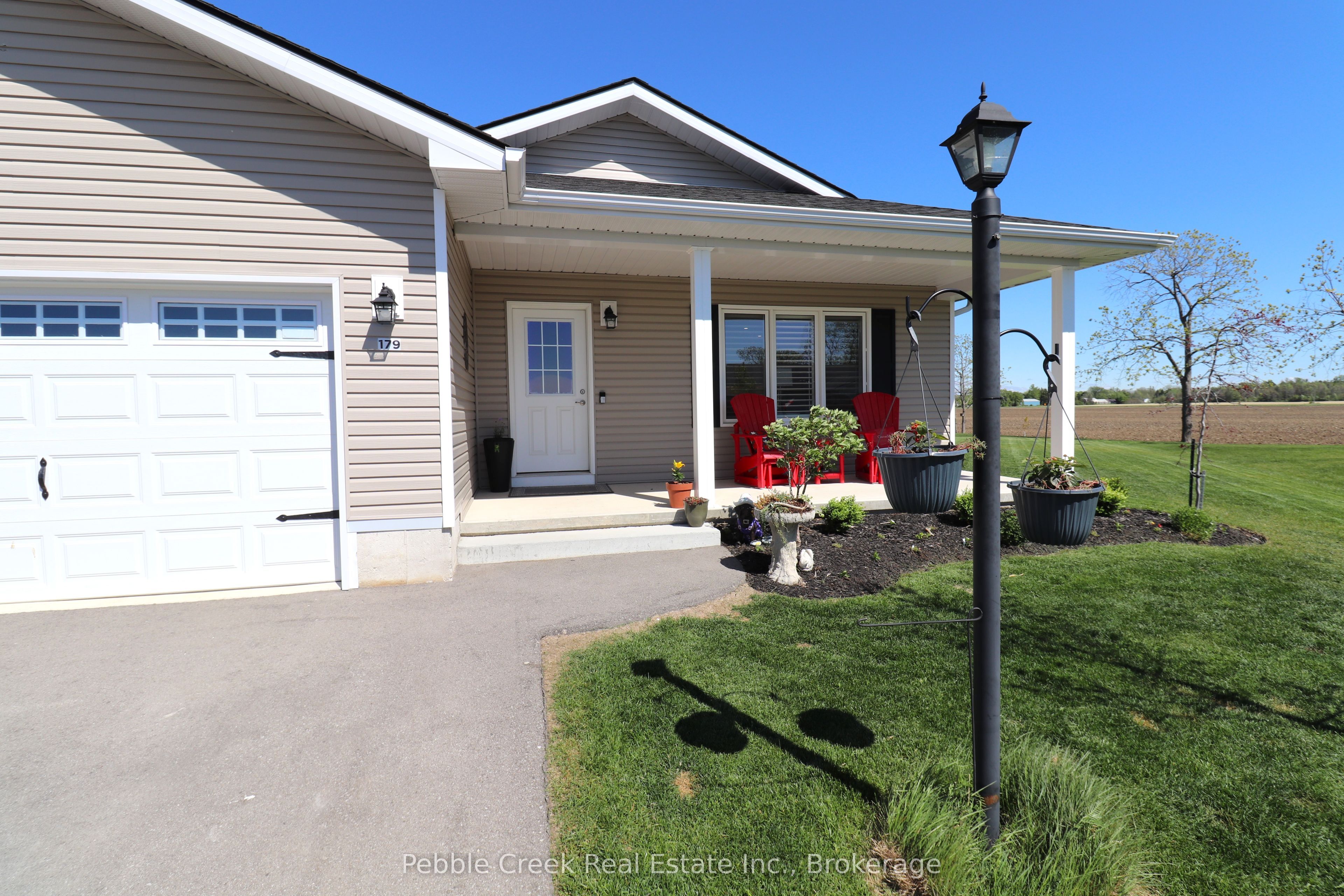179 Lake Breeze Drive, Ashfield-Colborne-Wawanosh, ON N7A 0C6 photo 2