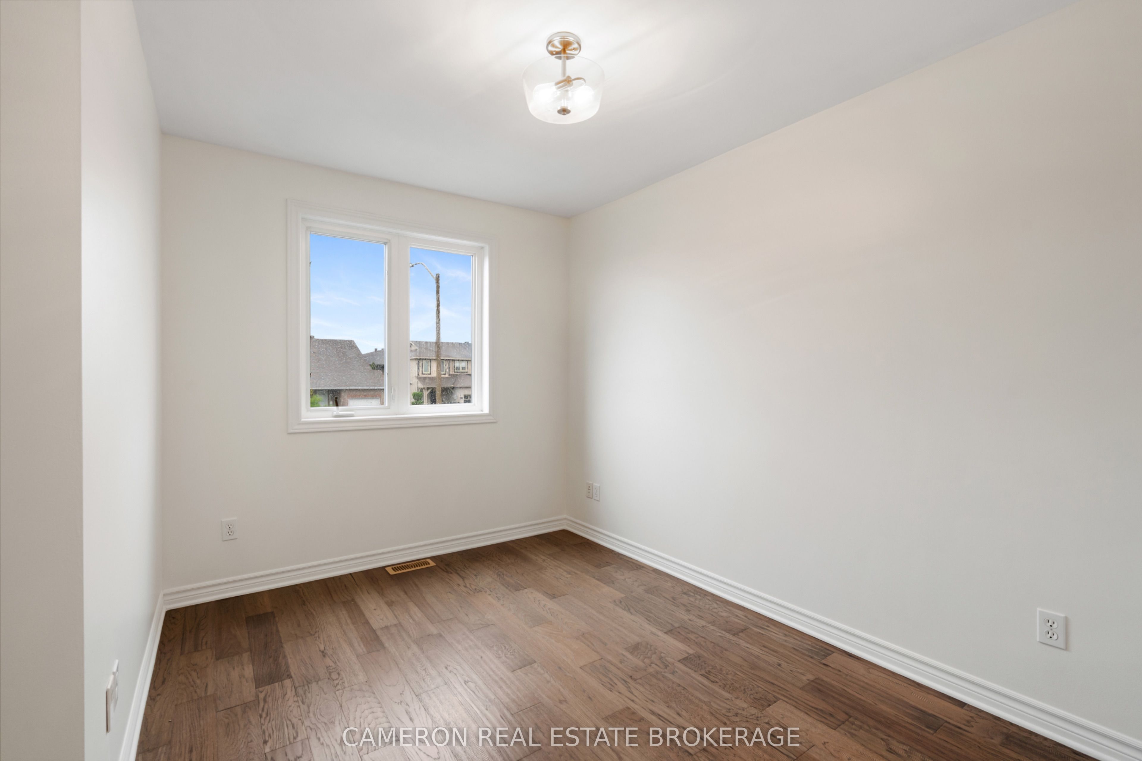 72 Sunset Boulevard, Cornwall, ON K6H 7M3 photo 5