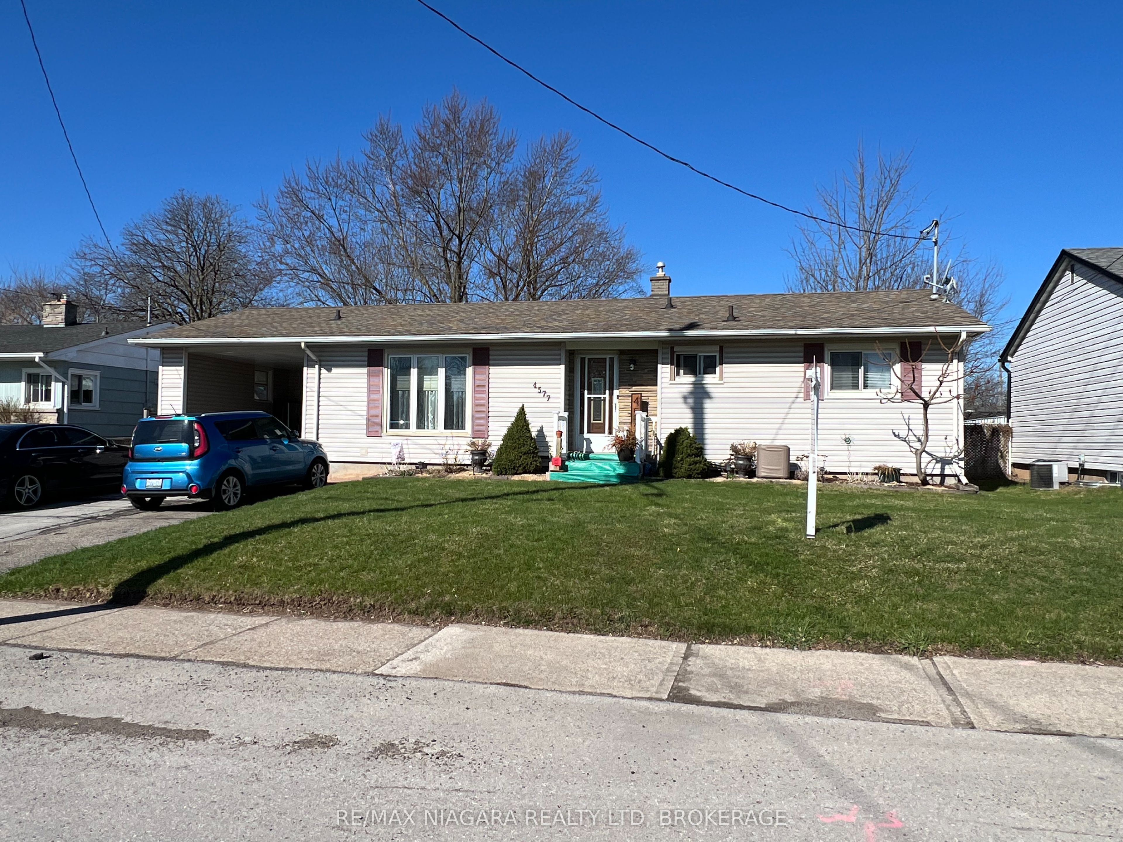 4577 Drummond Road, Niagara Falls, ON L2E 6C8 photo 3