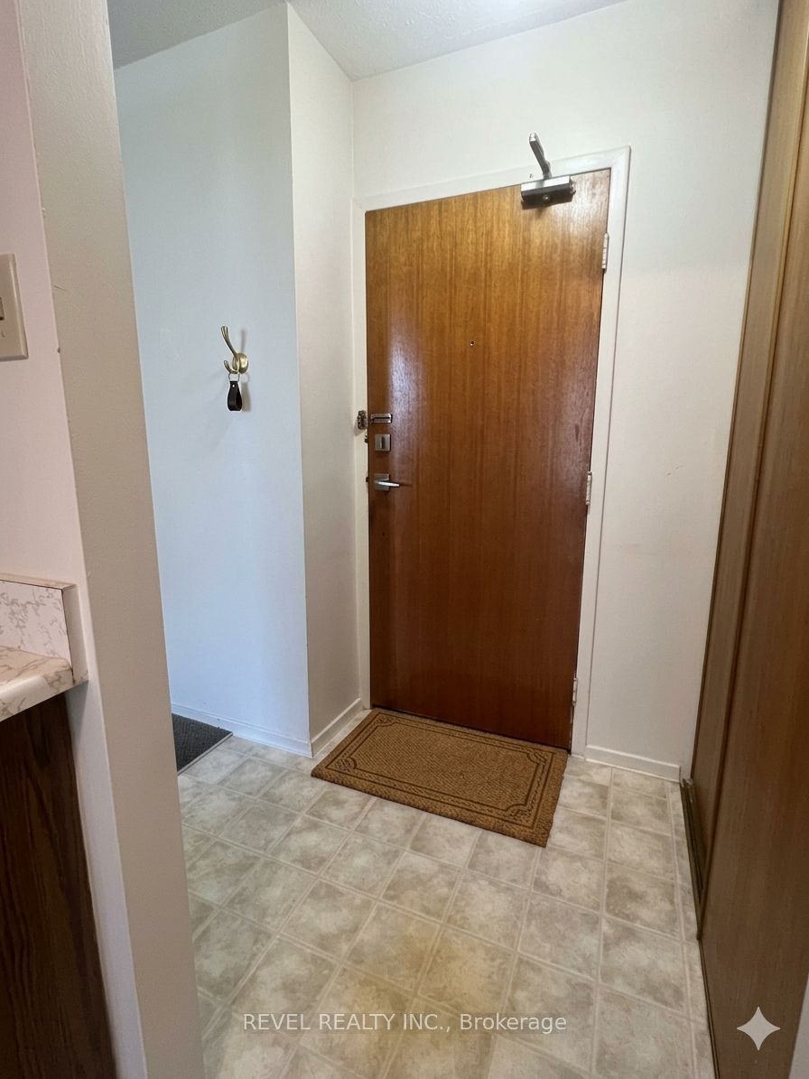 359 Geneva Street S 407, St. Catharines, ON L2N 2G5 photo 2