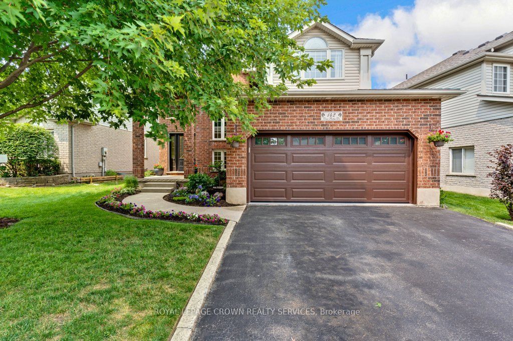 142 Deer Ridge Drive, Kitchener, ON N2P 2K9 photo 2