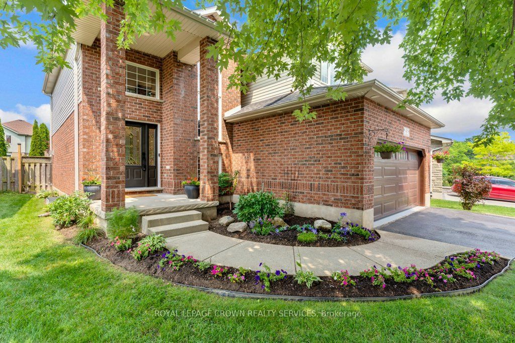 142 Deer Ridge Drive, Kitchener, ON N2P 2K9 photo 3