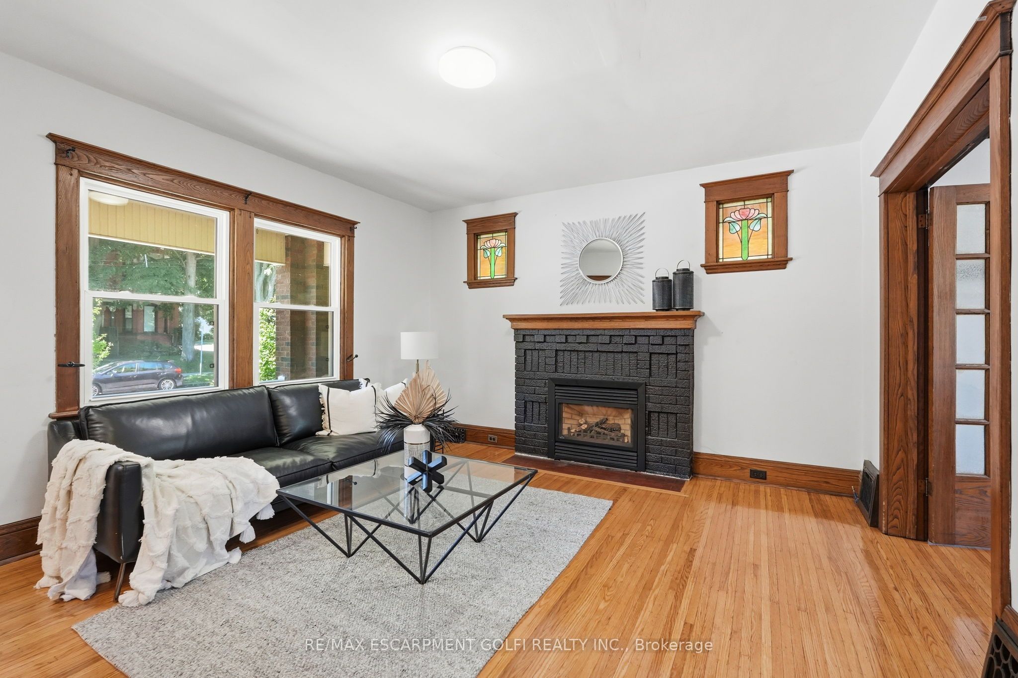 37 Maplewood Avenue, Hamilton, ON L8M 1W6 photo 5