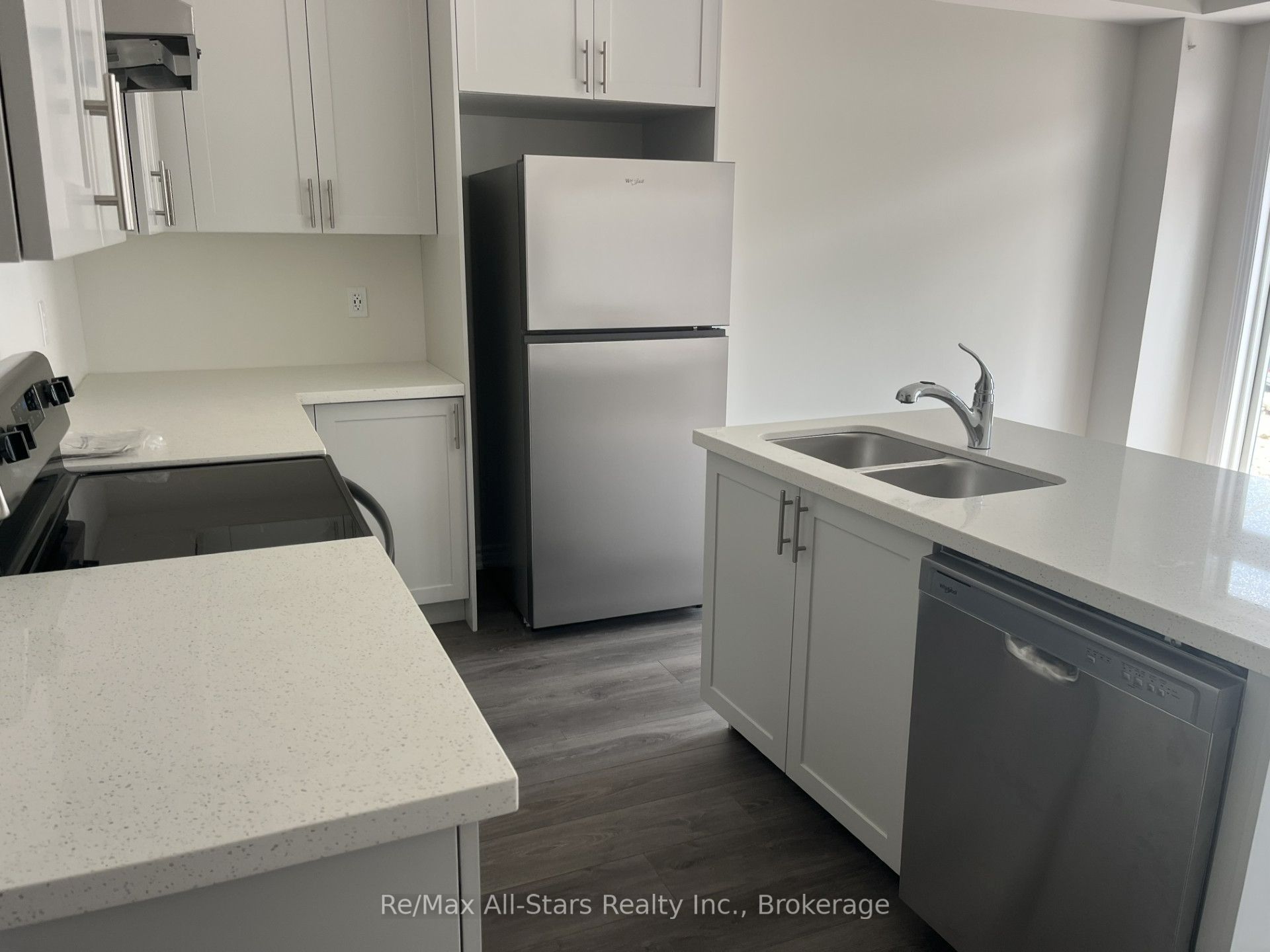 30 Ingle Way, Kawartha Lakes, ON K9V 5V7 photo 5