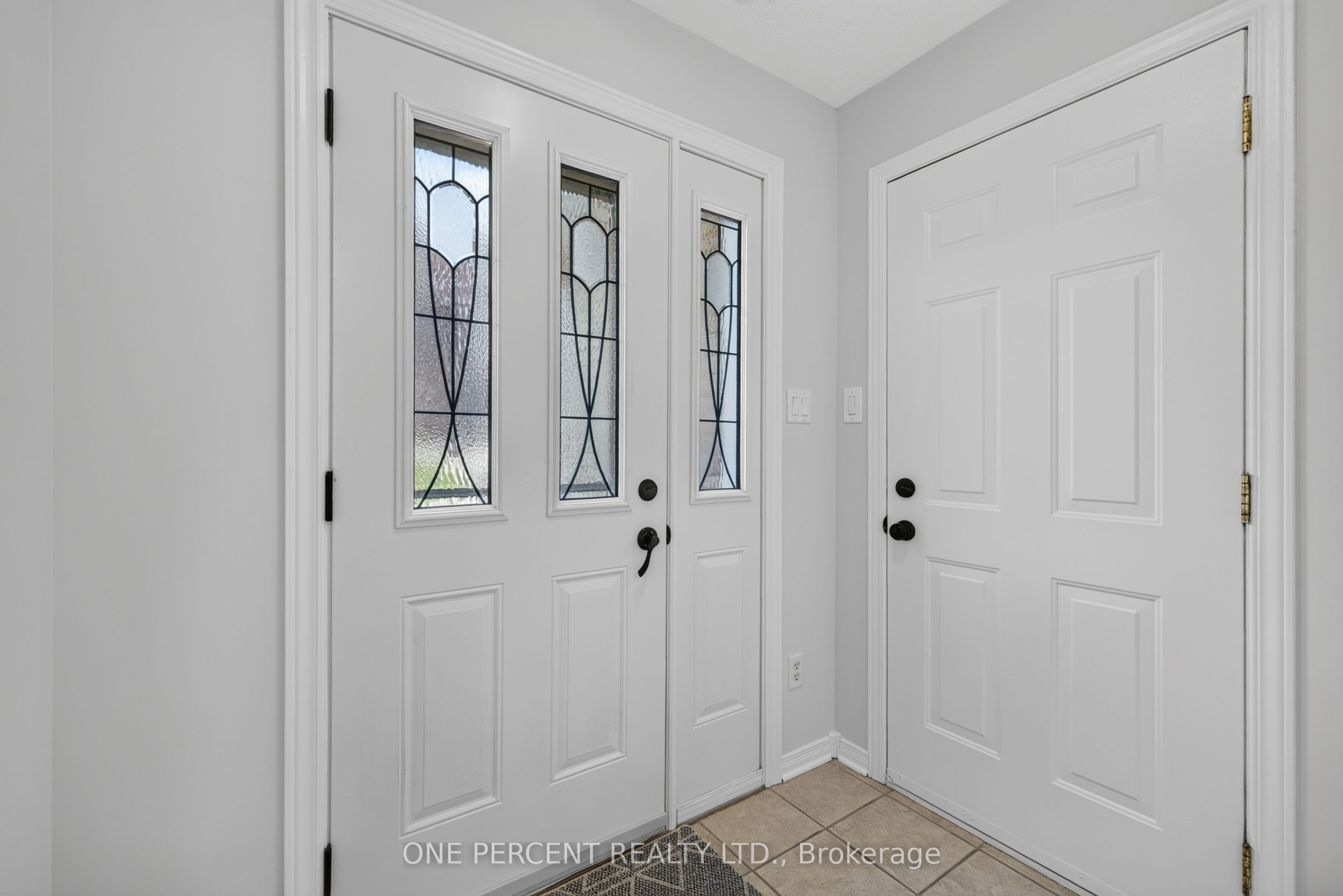18 Dr Gordon Crescent, North Grenville, ON K0G 1J0 photo 3