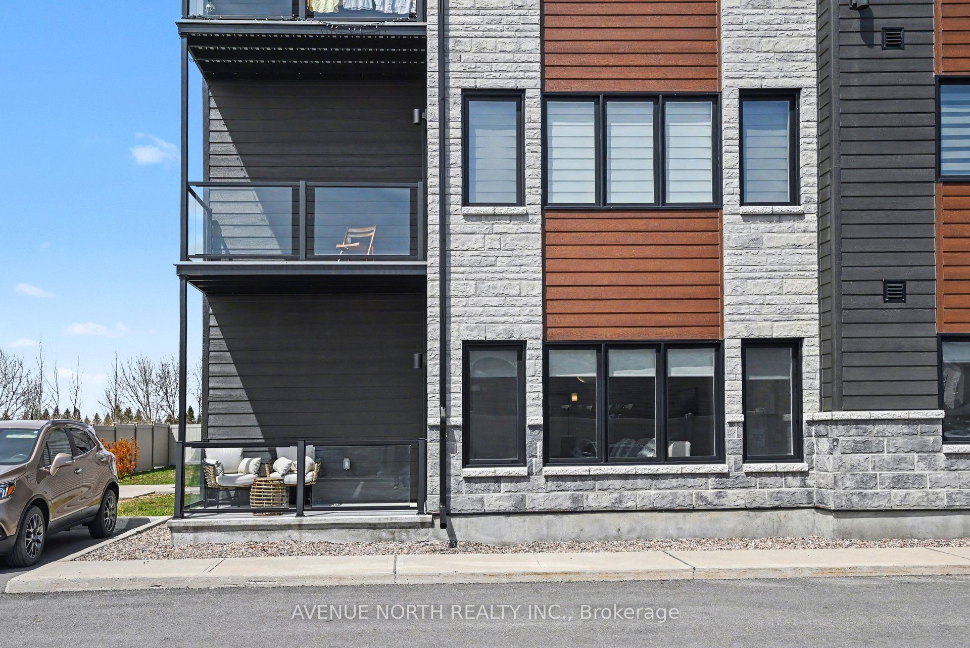271 Belfort Street 102, Russell, ON K0A 1W0 photo 5