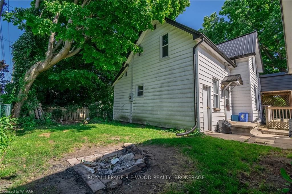 311 TALBOT Street E, Aylmer, ON N5H 1H8 photo 5