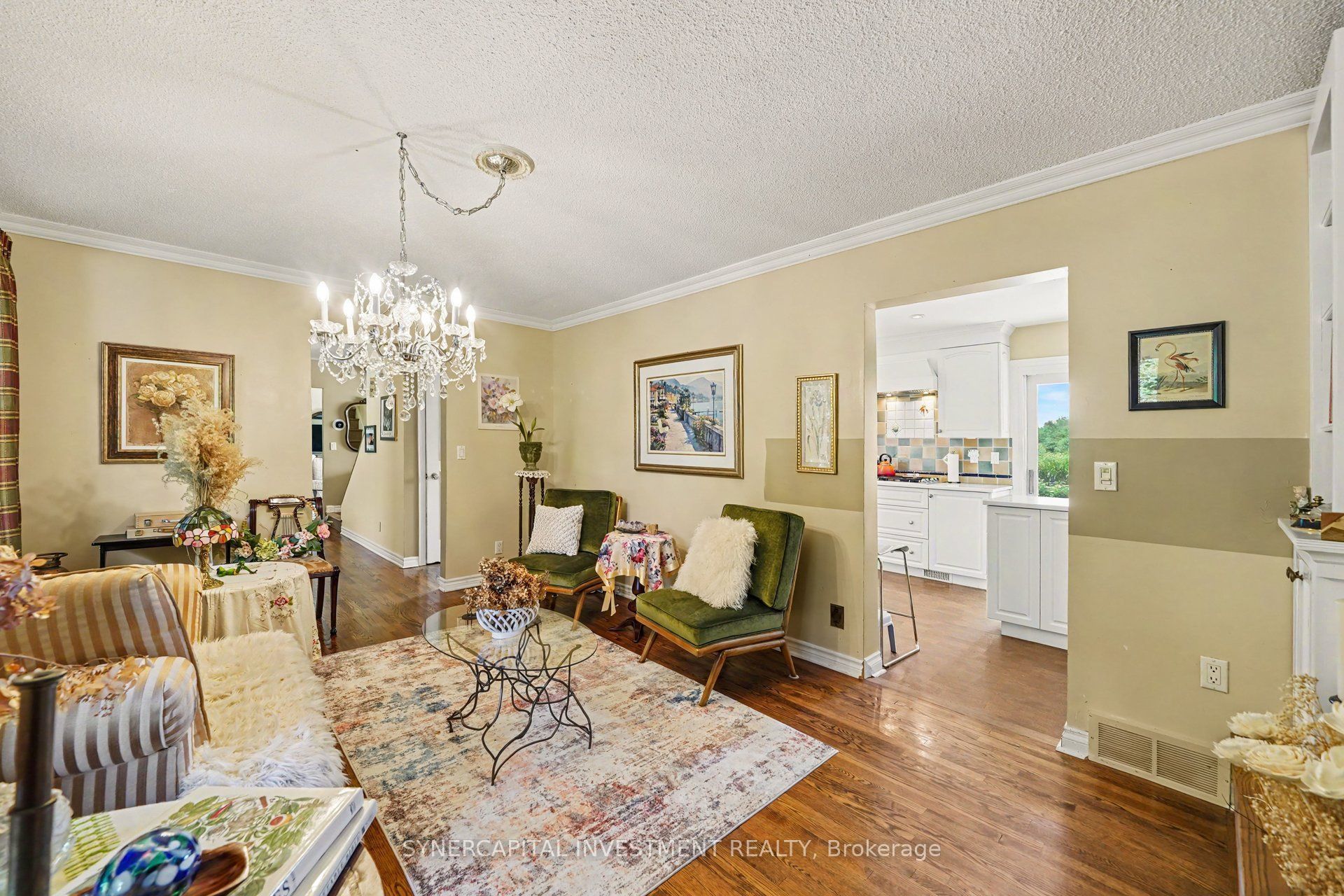 4 Doris Avenue, Blossom Park - Airport and Area, ON K1T 3W8 photo 5