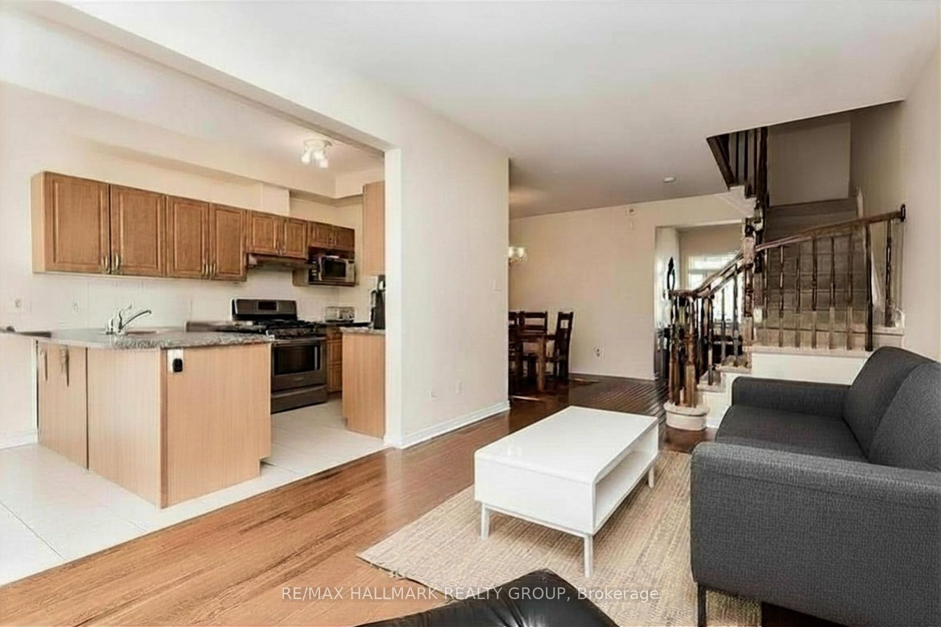 565 Pepperville Crescent, Kanata, ON K2M 0E6 photo 4