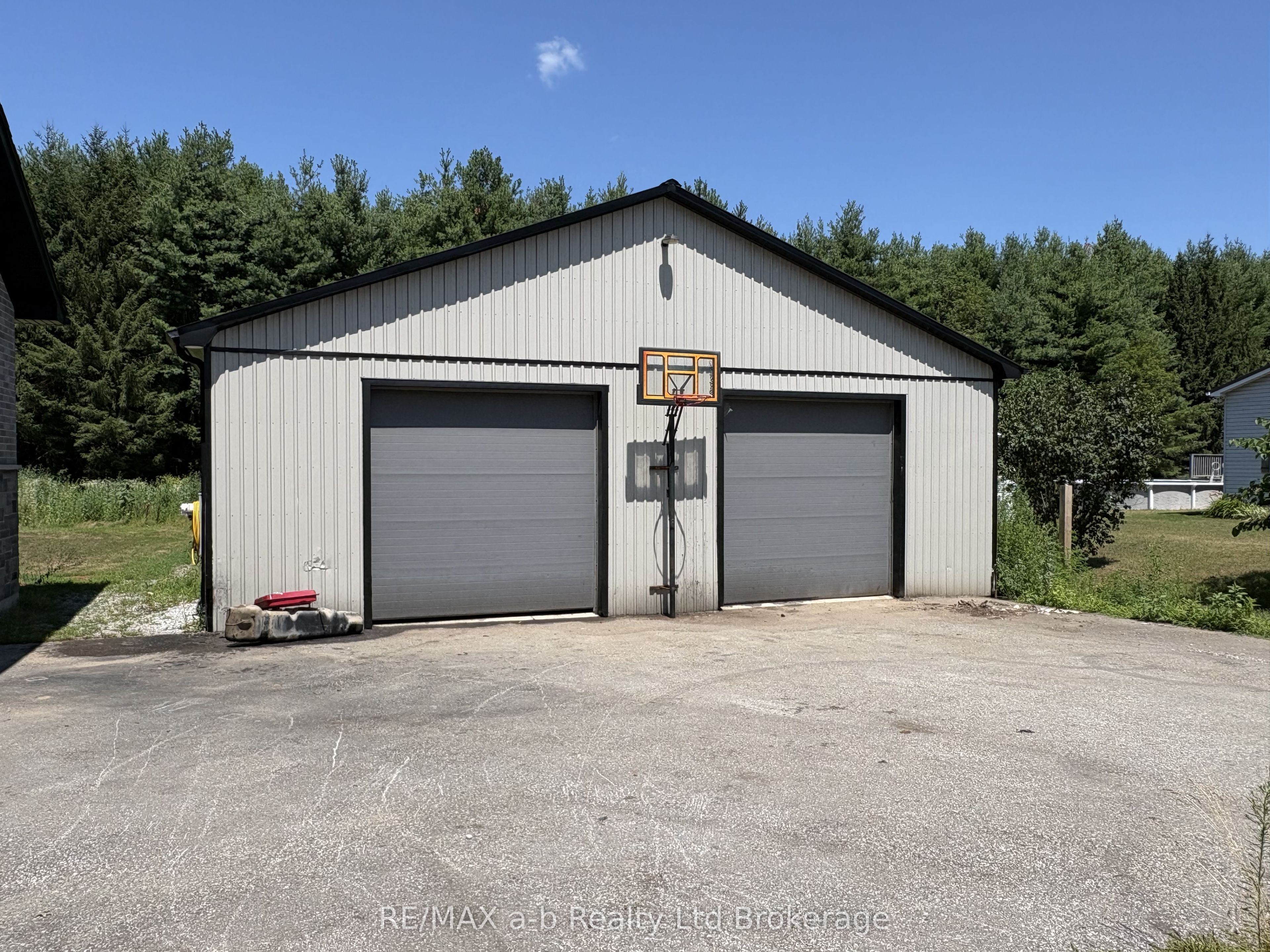 287 24 Highway W Road, Norfolk, ON N0E 1X0 photo 5