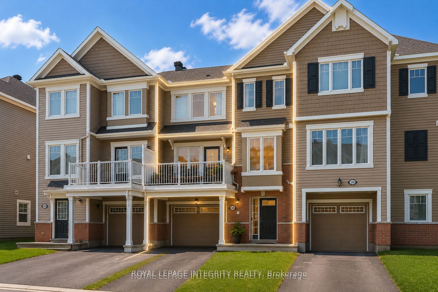338 Pumpkinseed Crescent, Barrhaven, ON K2J 6K1