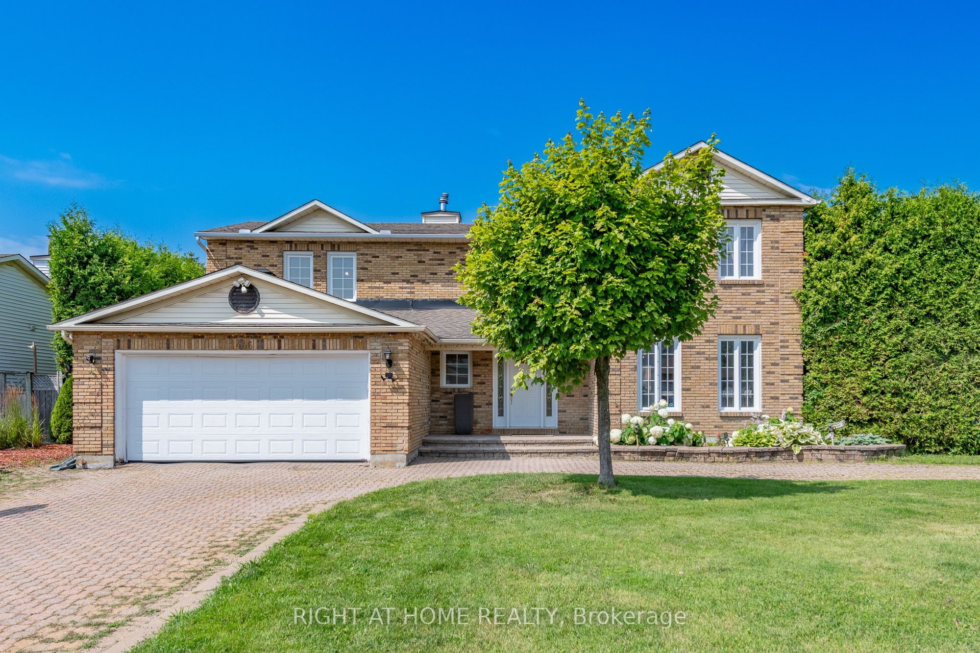 1446 Bourcier Drive, Orleans - Cumberland and Area, ON K1E 3J9