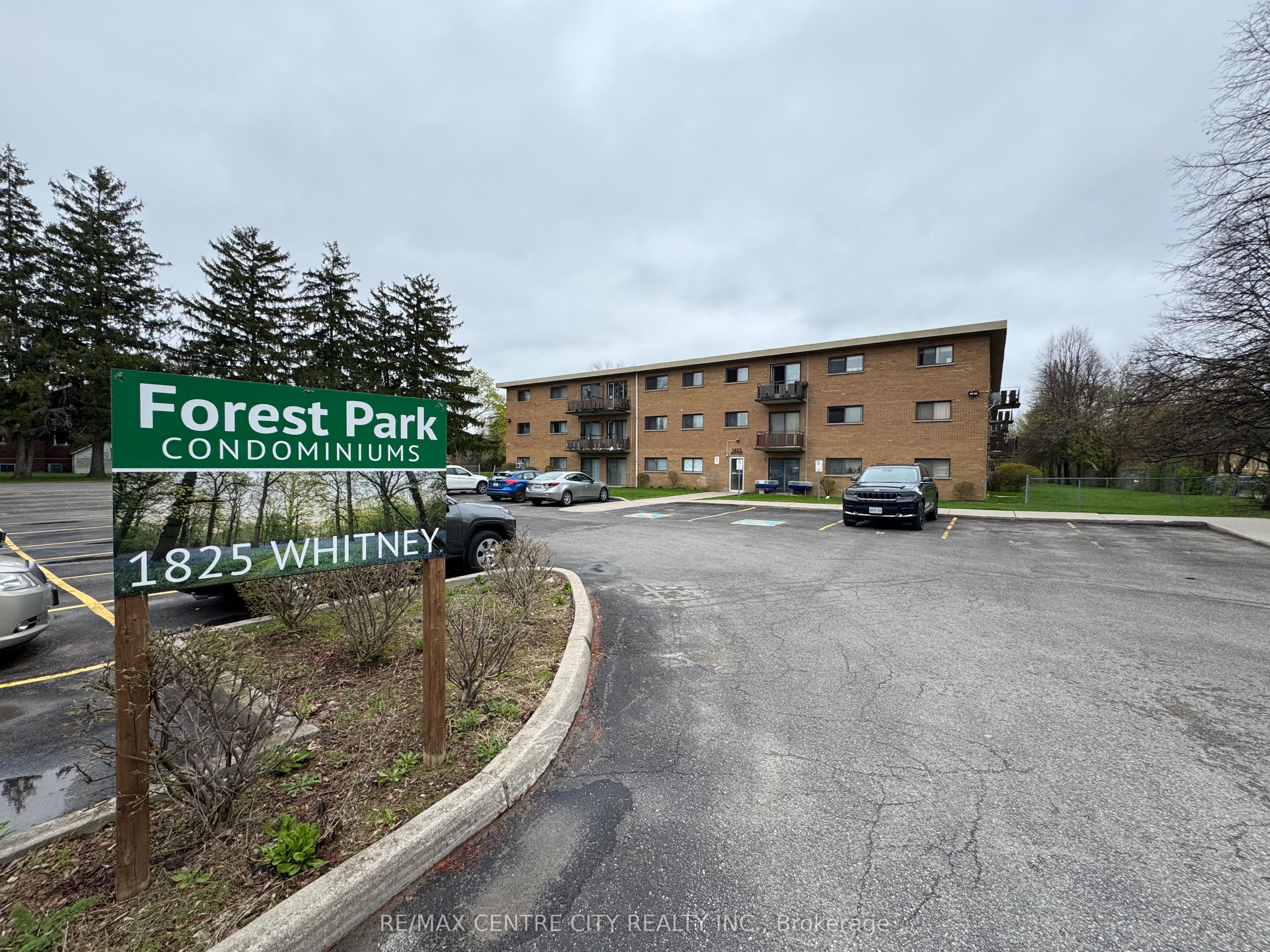 1825 Whitney Street 105, London East, ON N5W 2W3