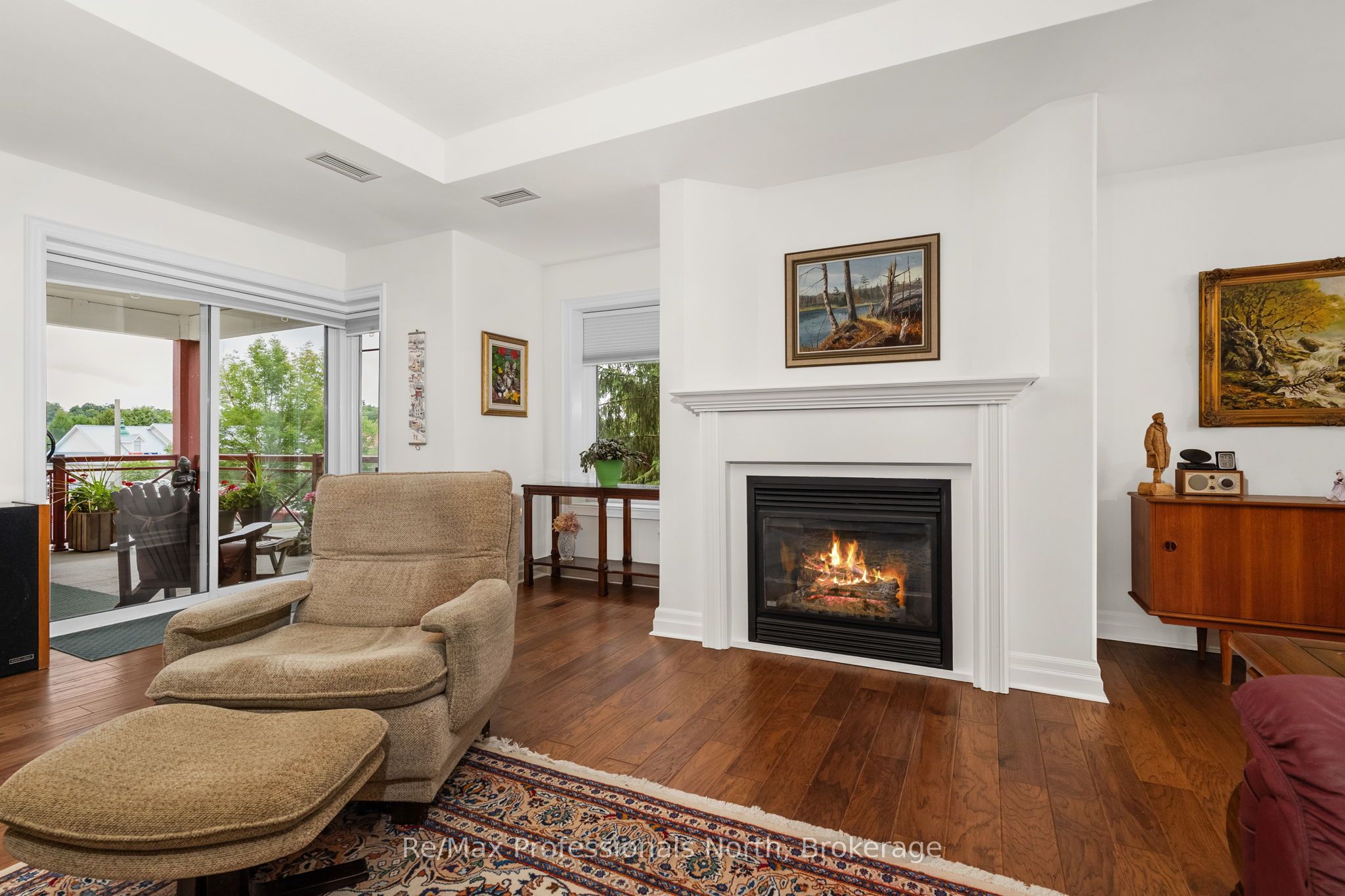 110 Steamship Bay Road 207, Gravenhurst, ON P1P 1Z9 photo 5