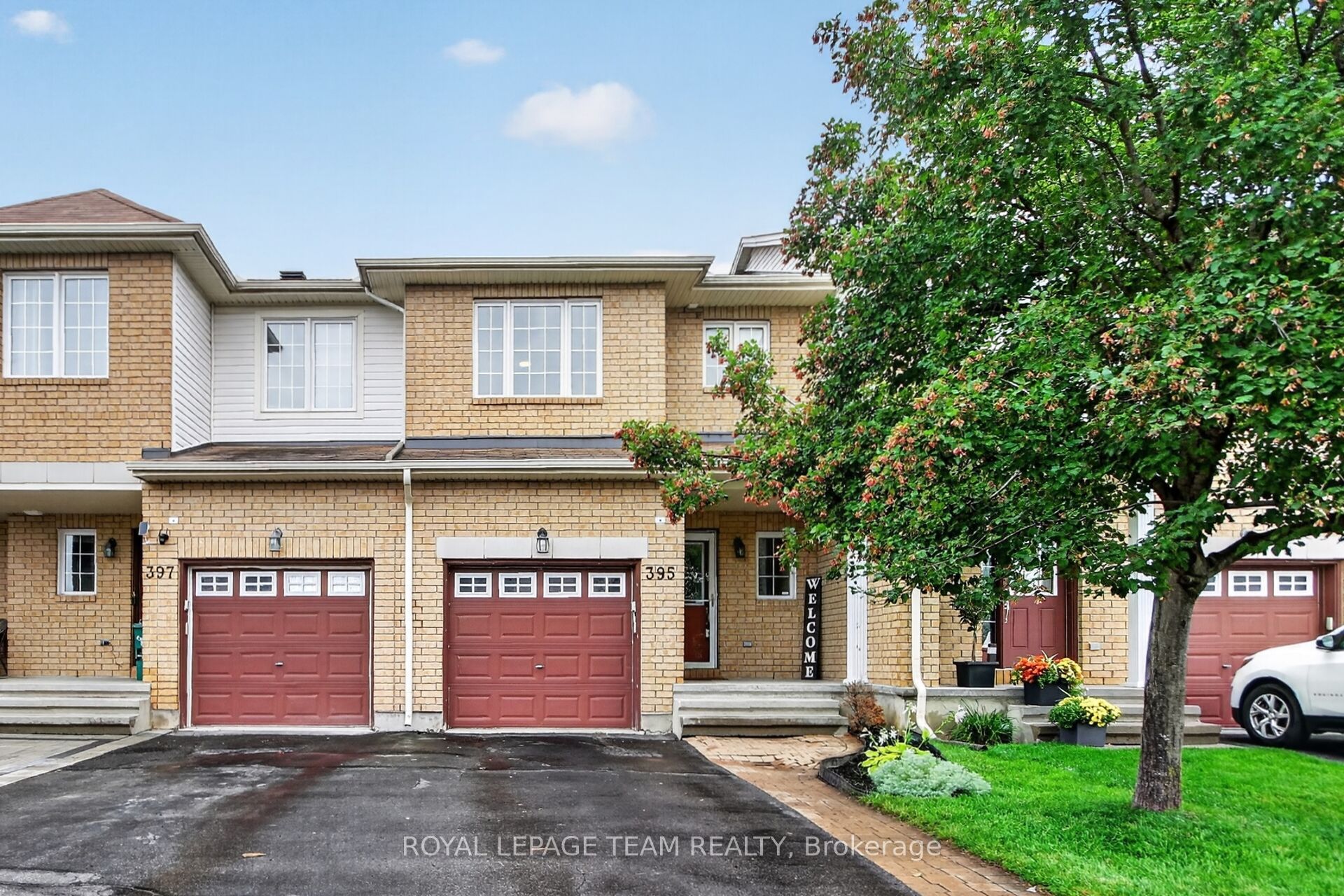 395 Brigitta Street, Kanata, ON K2S 0J5