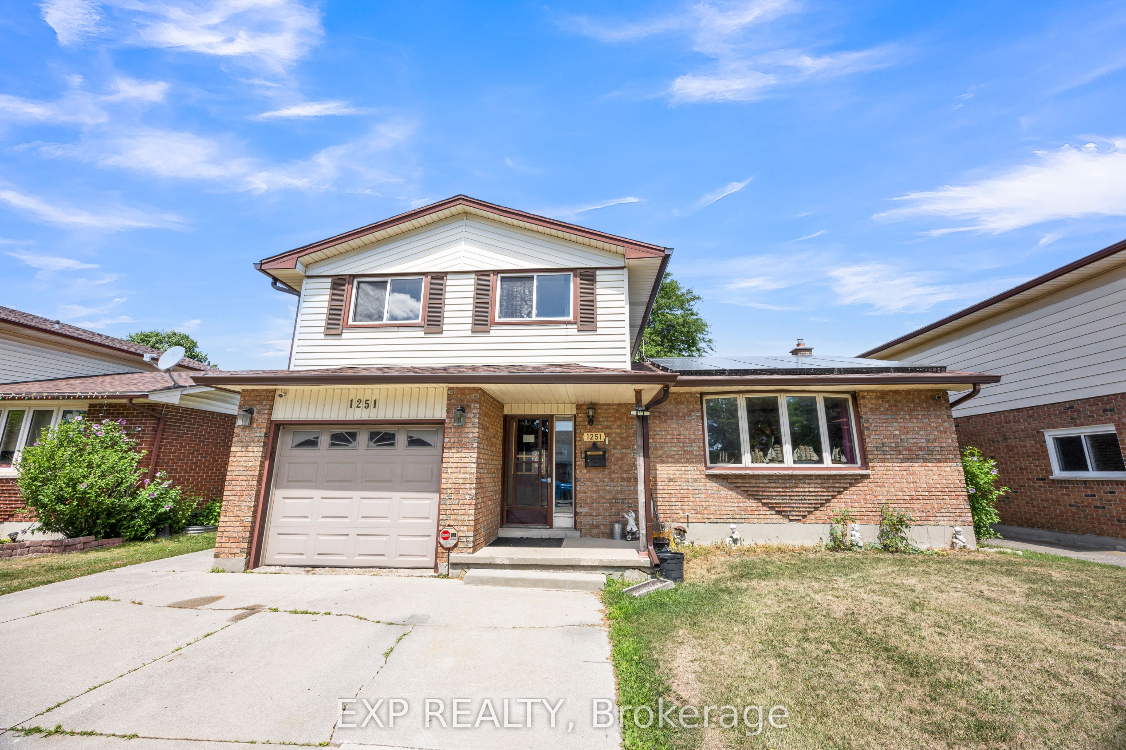 1251 Jalna Boulevard, London South, ON N6E 2A8