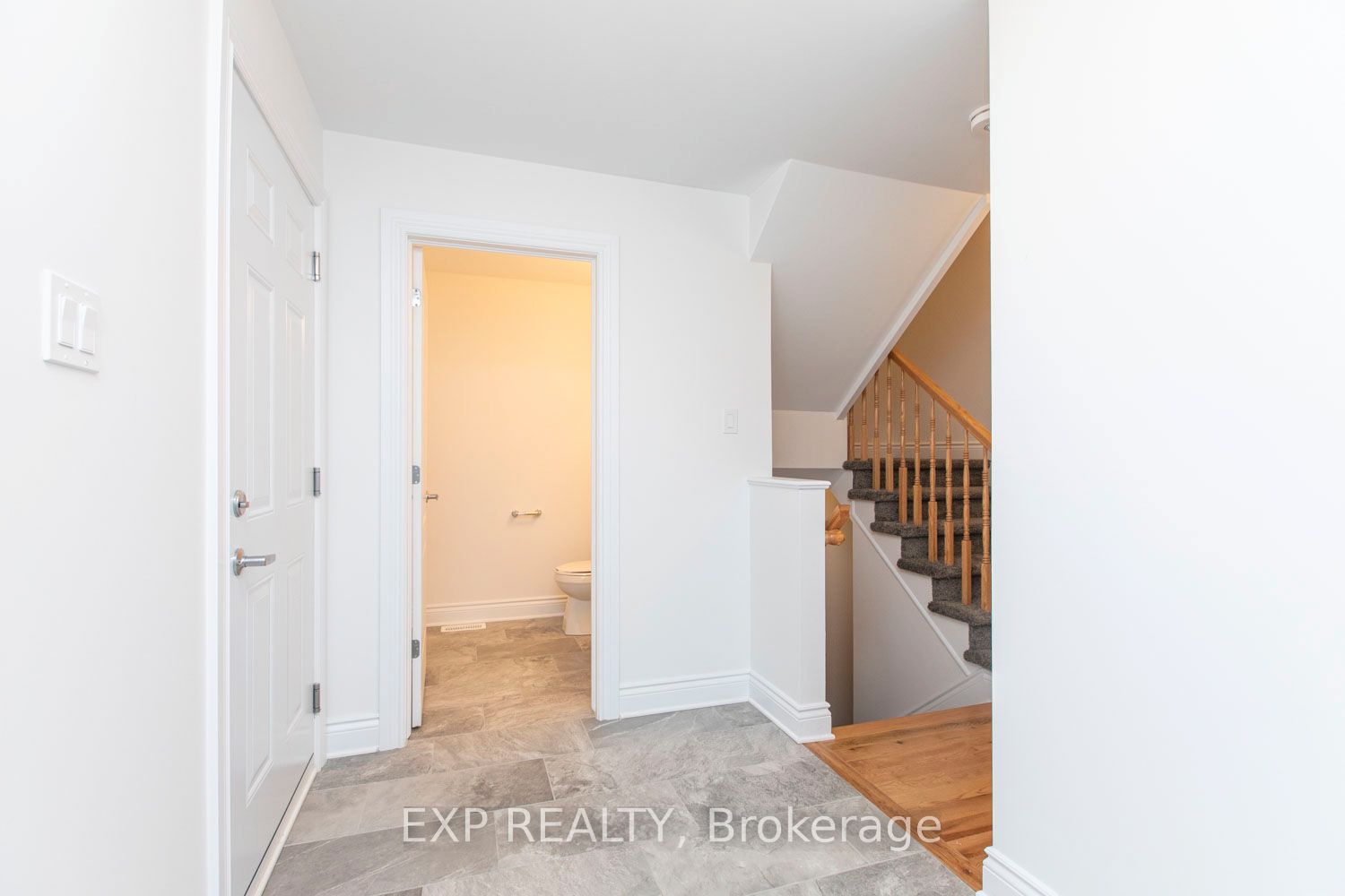 208 Dion Avenue, Clarence-Rockland, ON K4K 0M3 photo 5