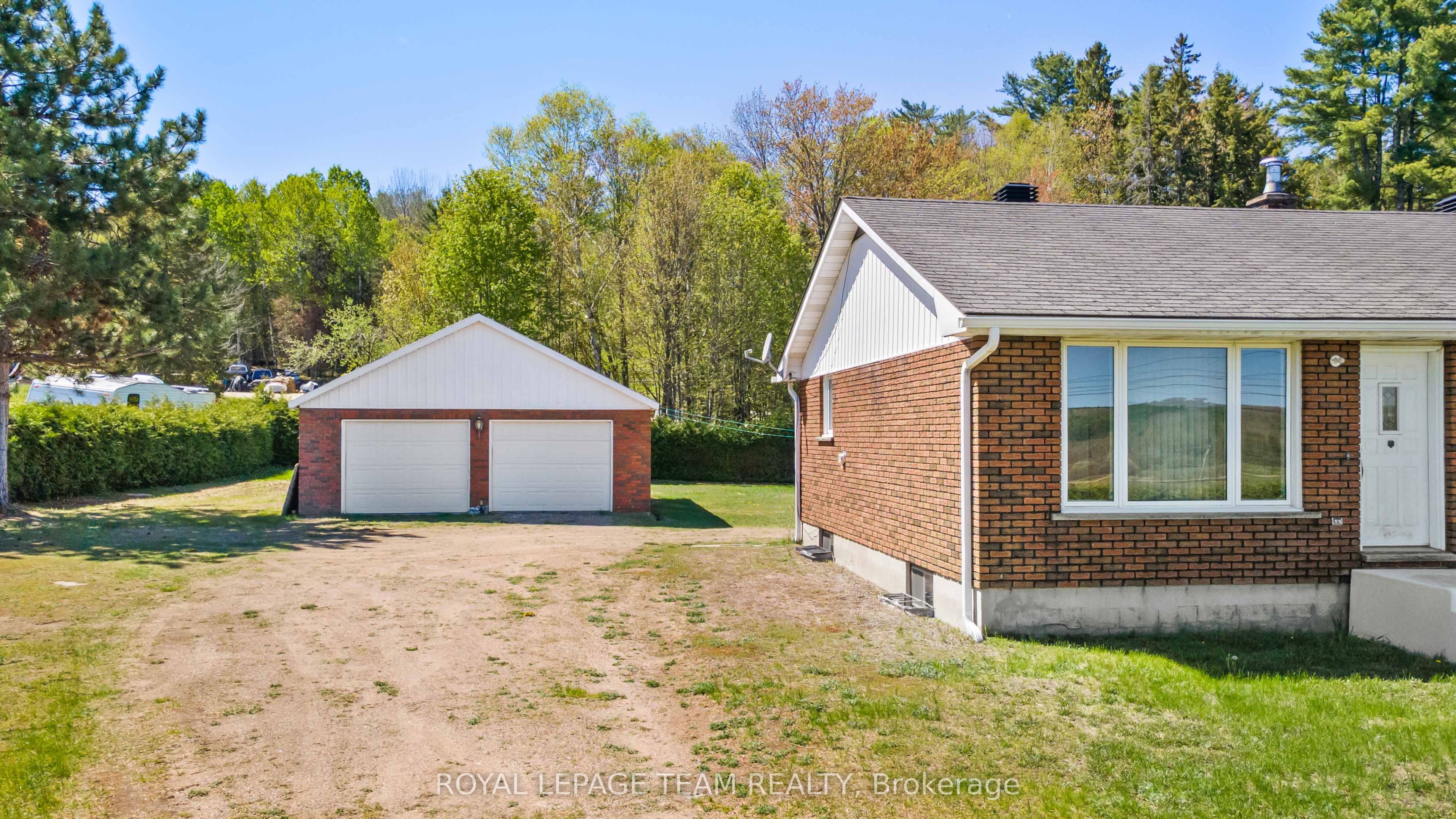 286 Siberia Road, Madawaska Valley, ON K0J 1B0 photo 3