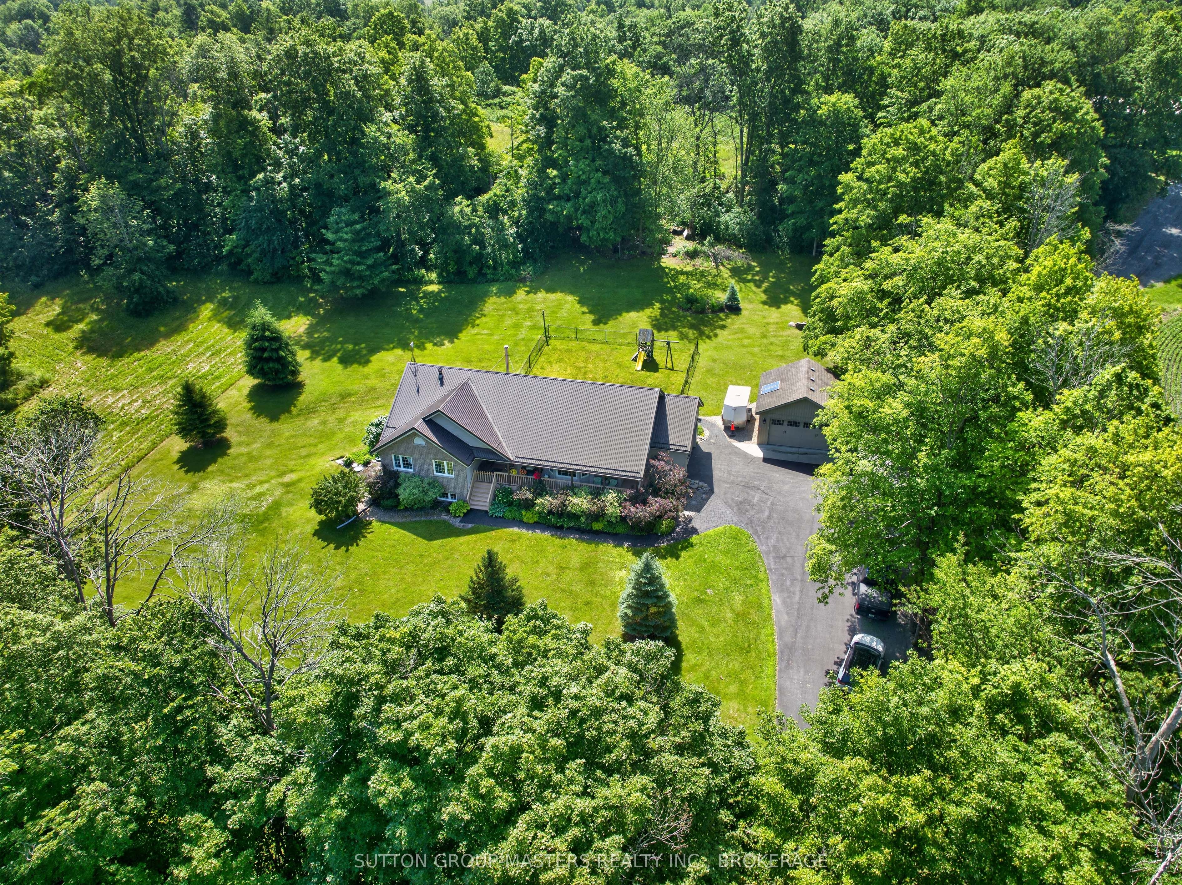 710 Maple Road, Loyalist, ON K0H 2H0 photo 4