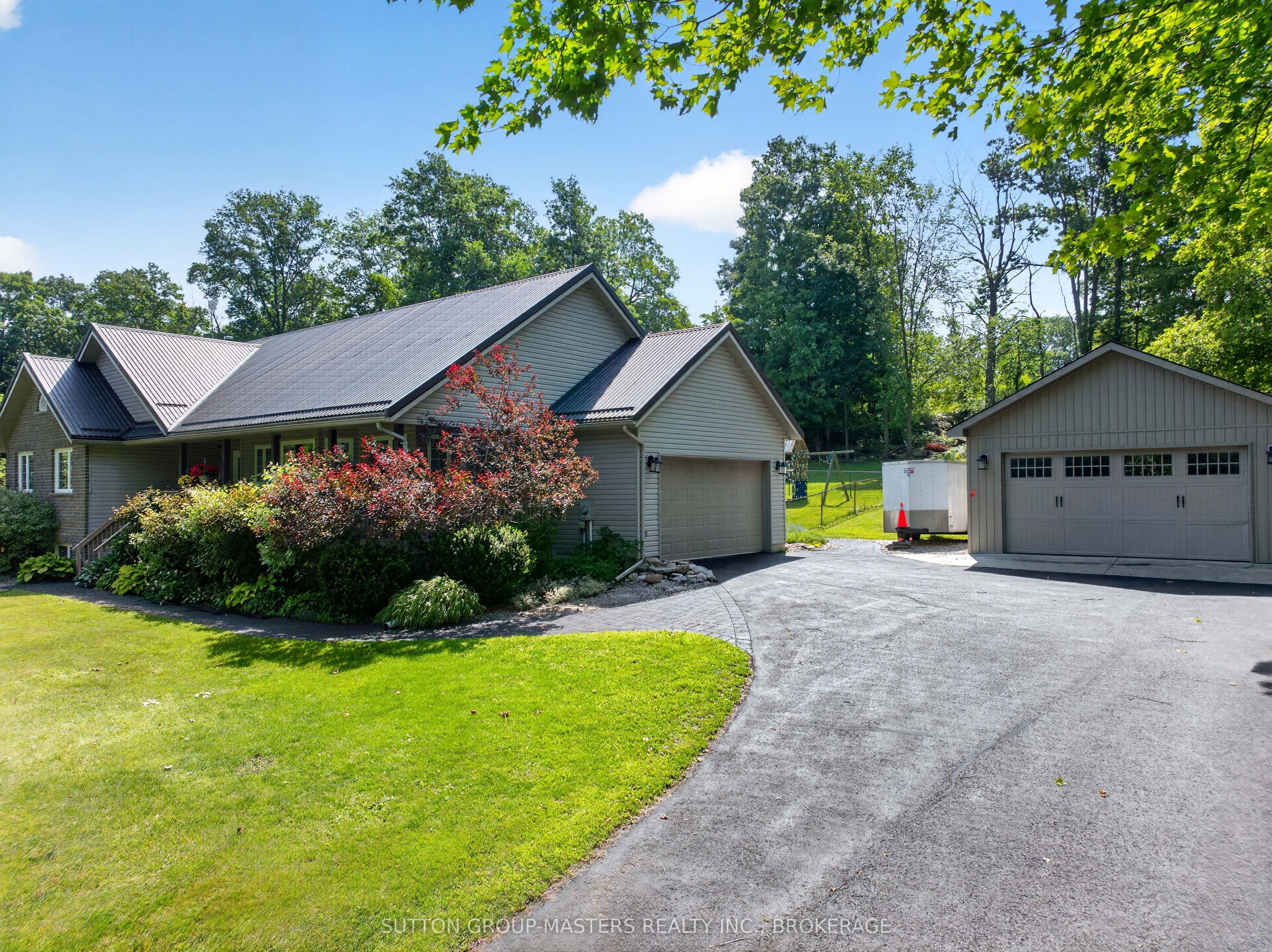 710 Maple Road, Loyalist, ON K0H 2H0 photo 5