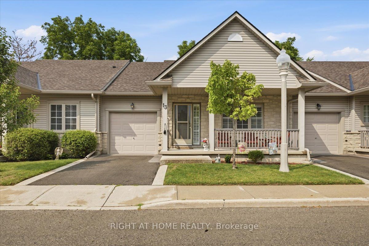34 Southbrook Drive 13, Hamilton, ON L0R 1C0 photo 3