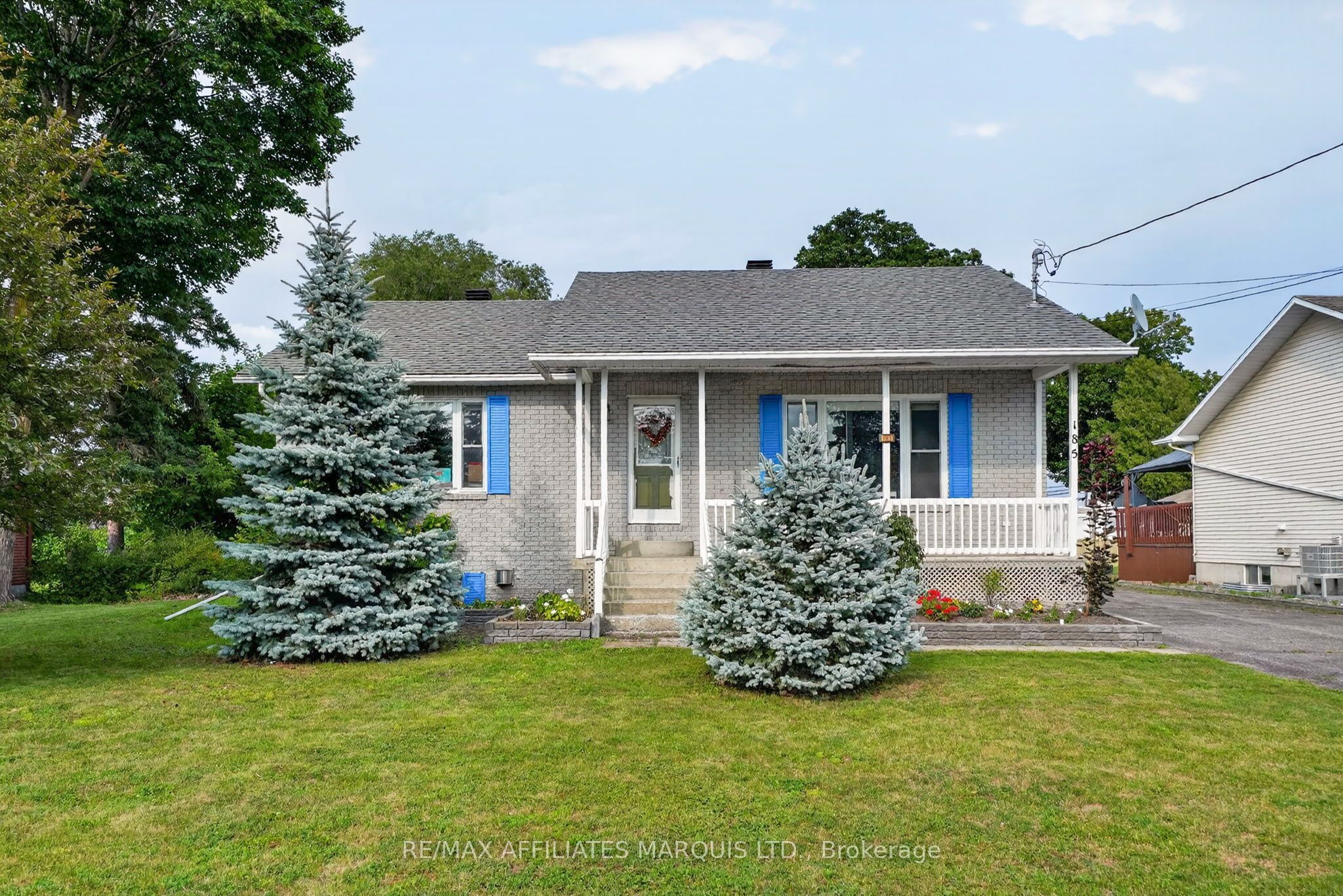 185 Dominion Street N, North Glengarry, ON K0C 1A0 photo 2